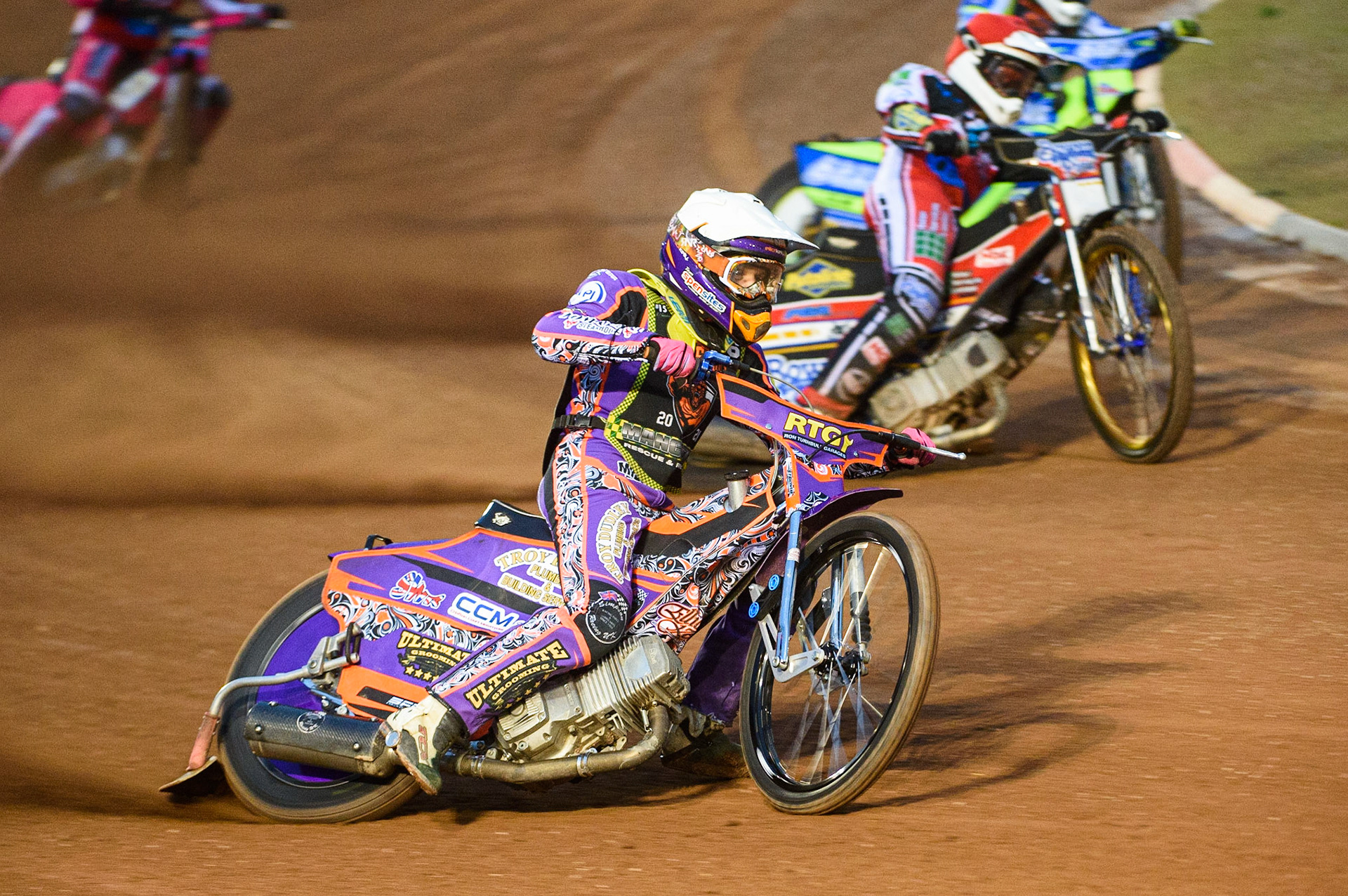 MANCHESTER, SEPT 3RD. Elliot Kelly  (White) outside Paul Bowen  (Red) during the National Development League match between Belle Vue Aces and Mildenhall Fens Tigers at the National Speedway Stadium, Manchester on Friday 3rd September 2021. (Credit: Ian Charles | MI News)
