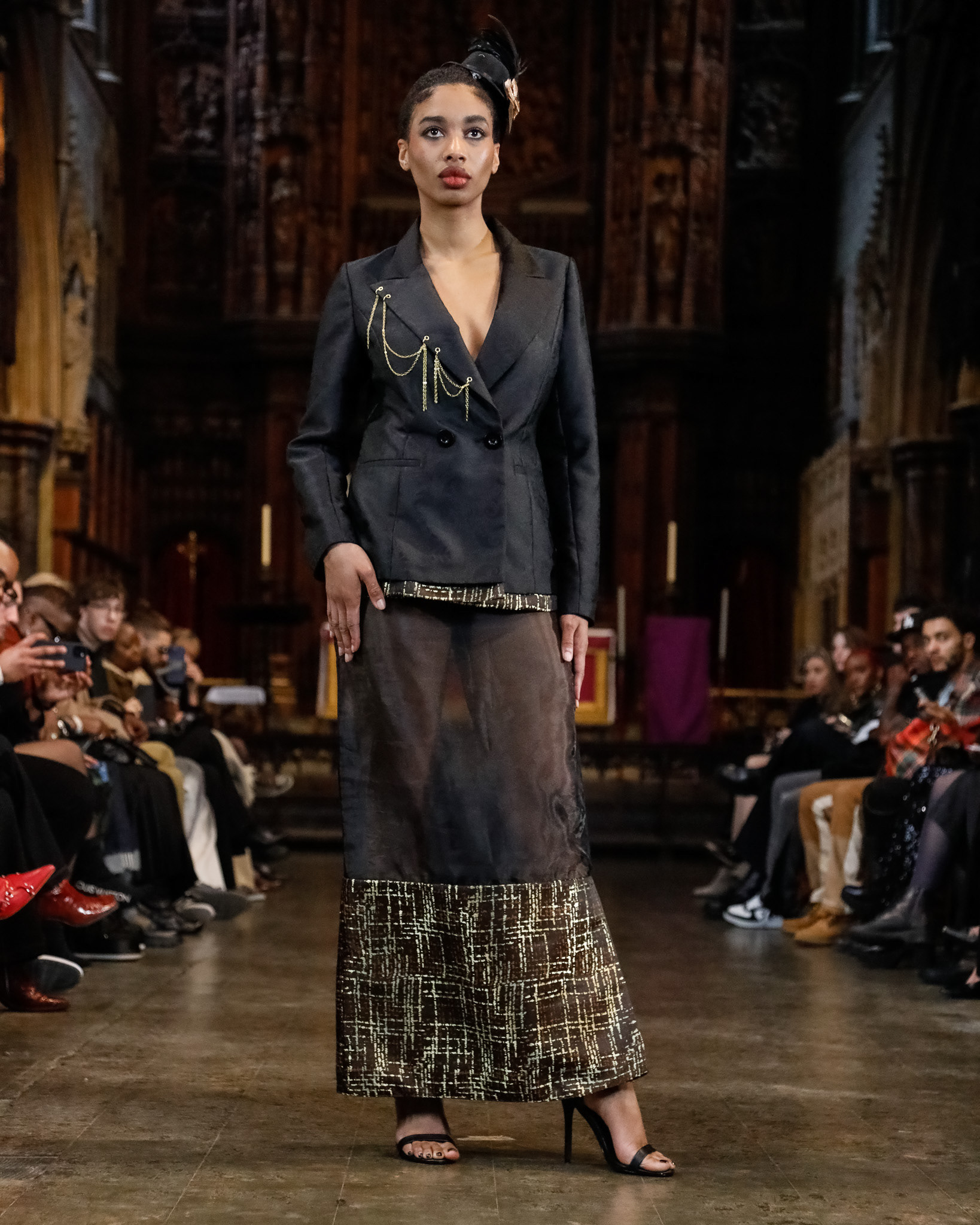 @thecreatives_ AW24 runway show during London Fashion week. Designer: @Syra_j.fashion, Model: @Hashtagrania, Hair & MUA: @odes_hair, @joana.calhandro.mua, Photography: @LOZFOLIO, Stylist/assistant: Me