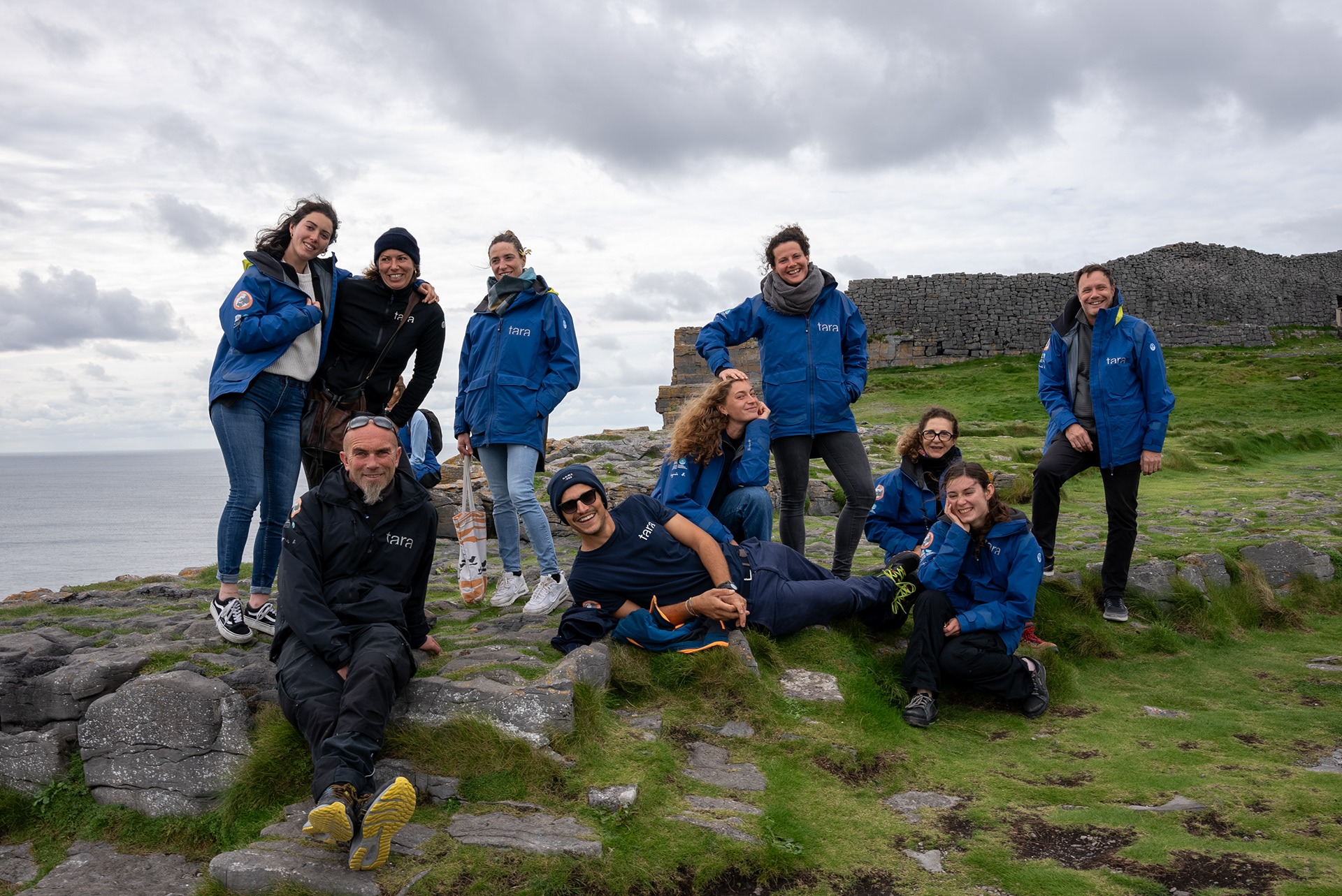 L'équipage en escale à à Inishmore, Irlande, 2023