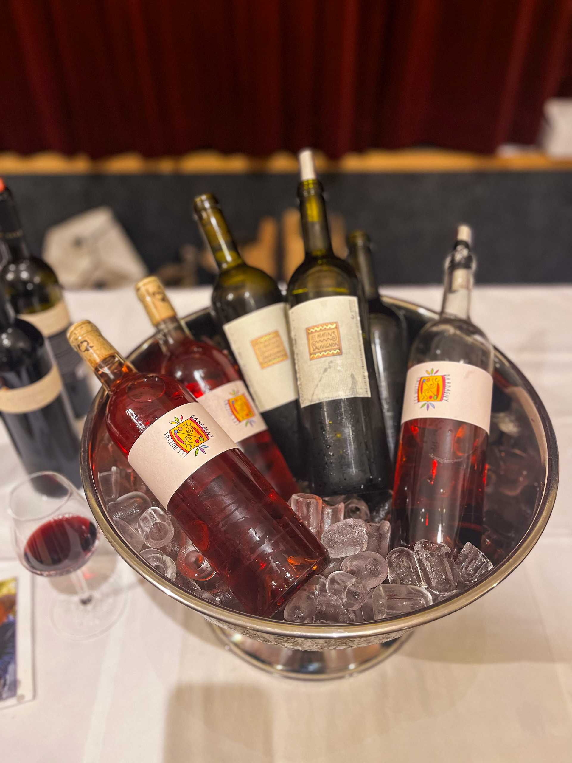 www.domaineleshutins.ch