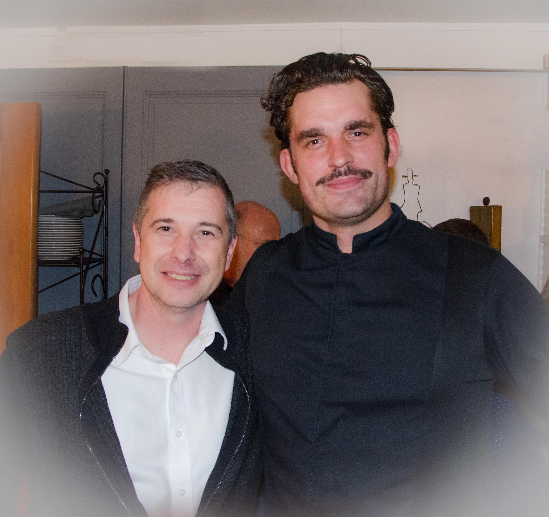Stéphane Jan et Vincent Glauser Membre du comité Président de la commission pour la promotion des vins genevois dans la restauration.