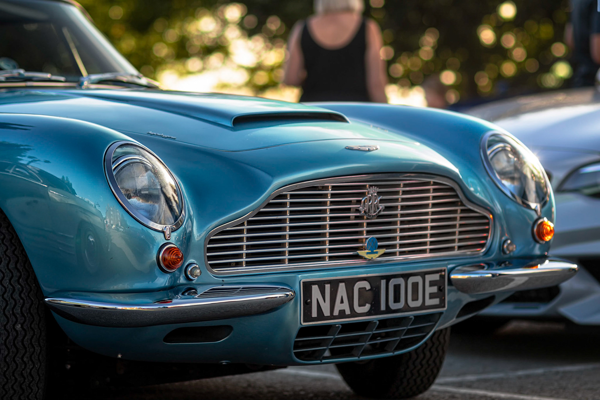 Aston Martin DB6