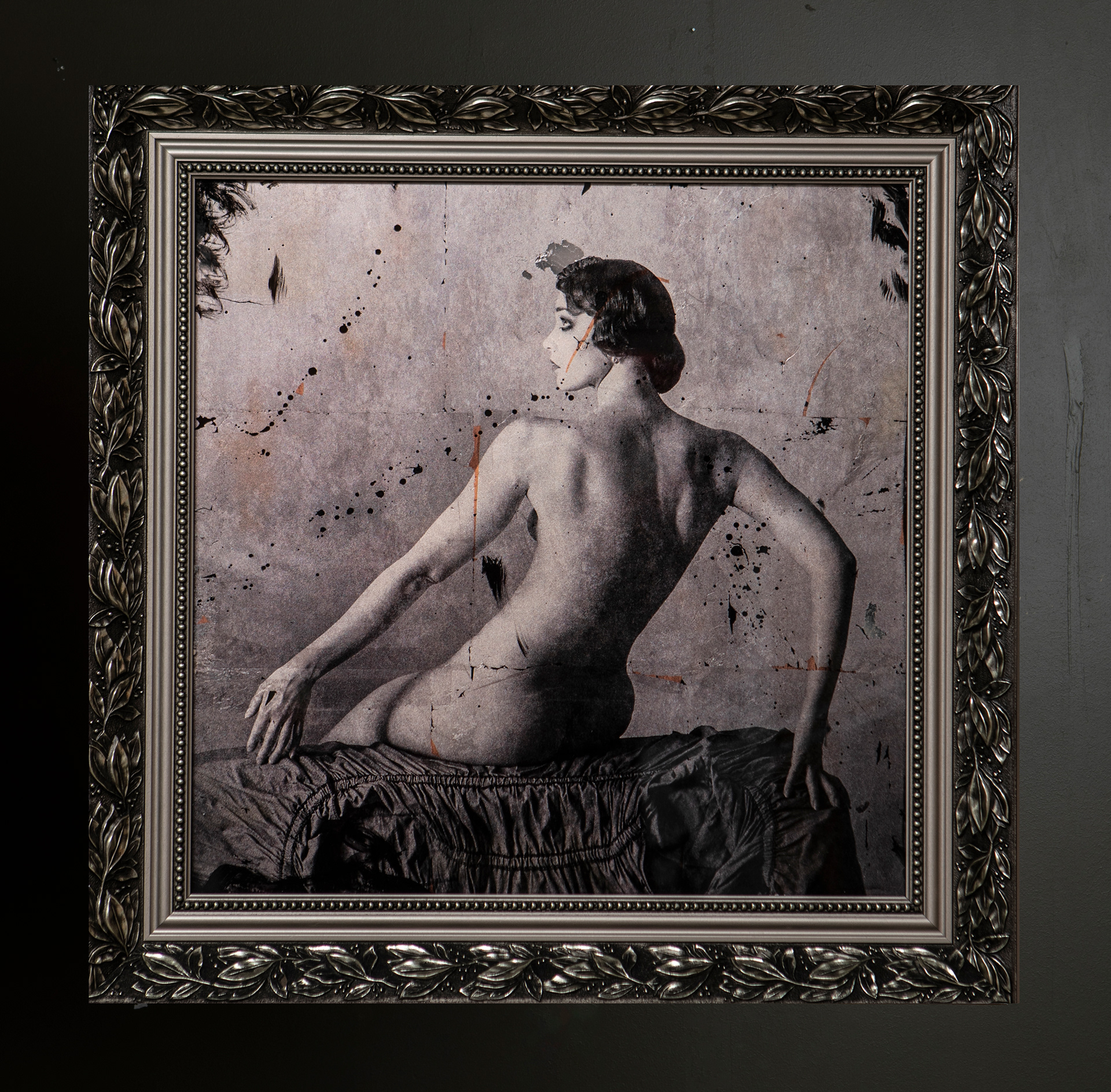 "Thais of Athens", 2018, Verre églomisé, 56x56 cm