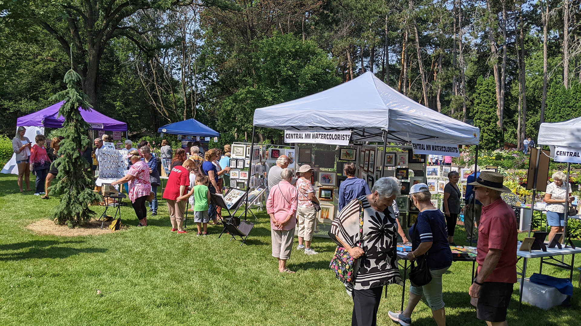  CMW Booth , Art Fair at Munsinger and Clemens Gardens 2021