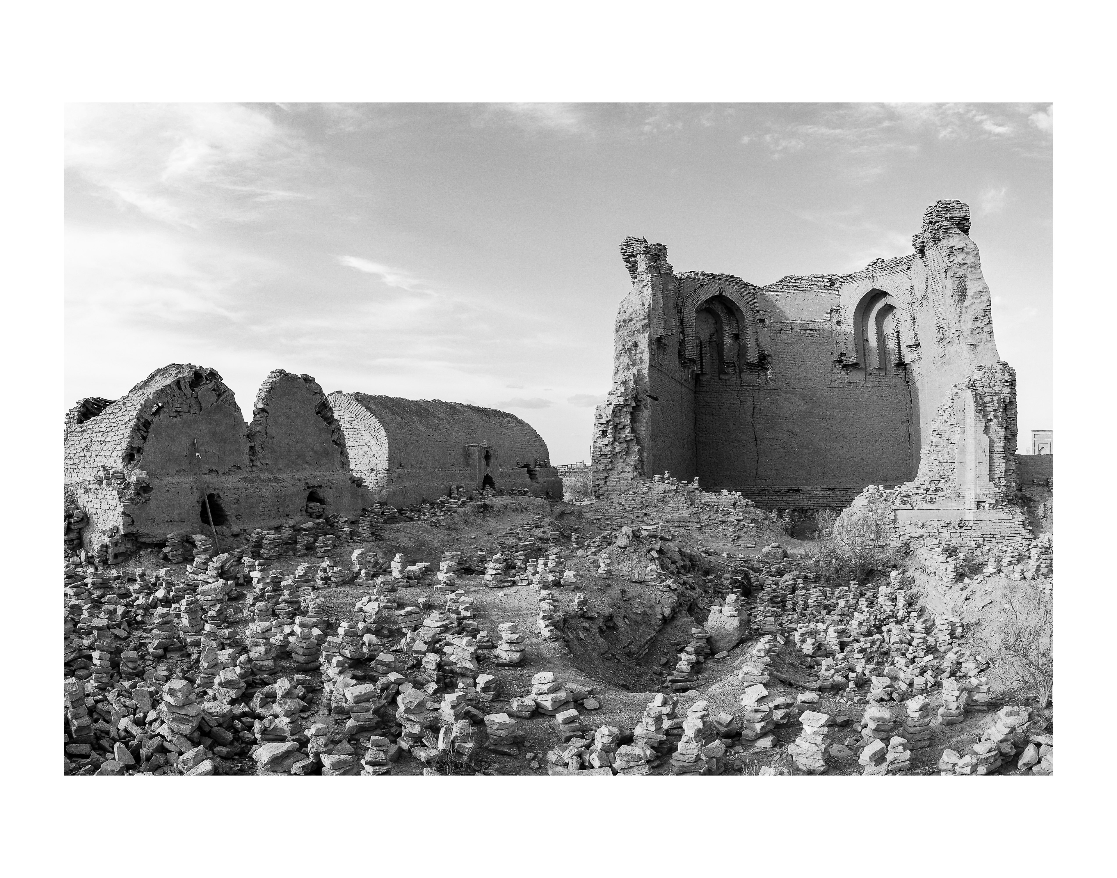 "Mizdarkhan Necropolis", Uzbekistan