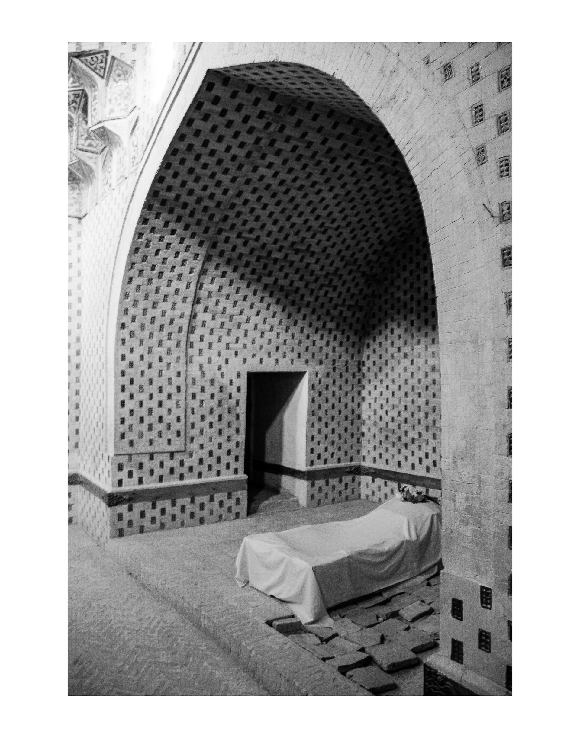 "Mizdarkhan Necropolis", Uzbekistan