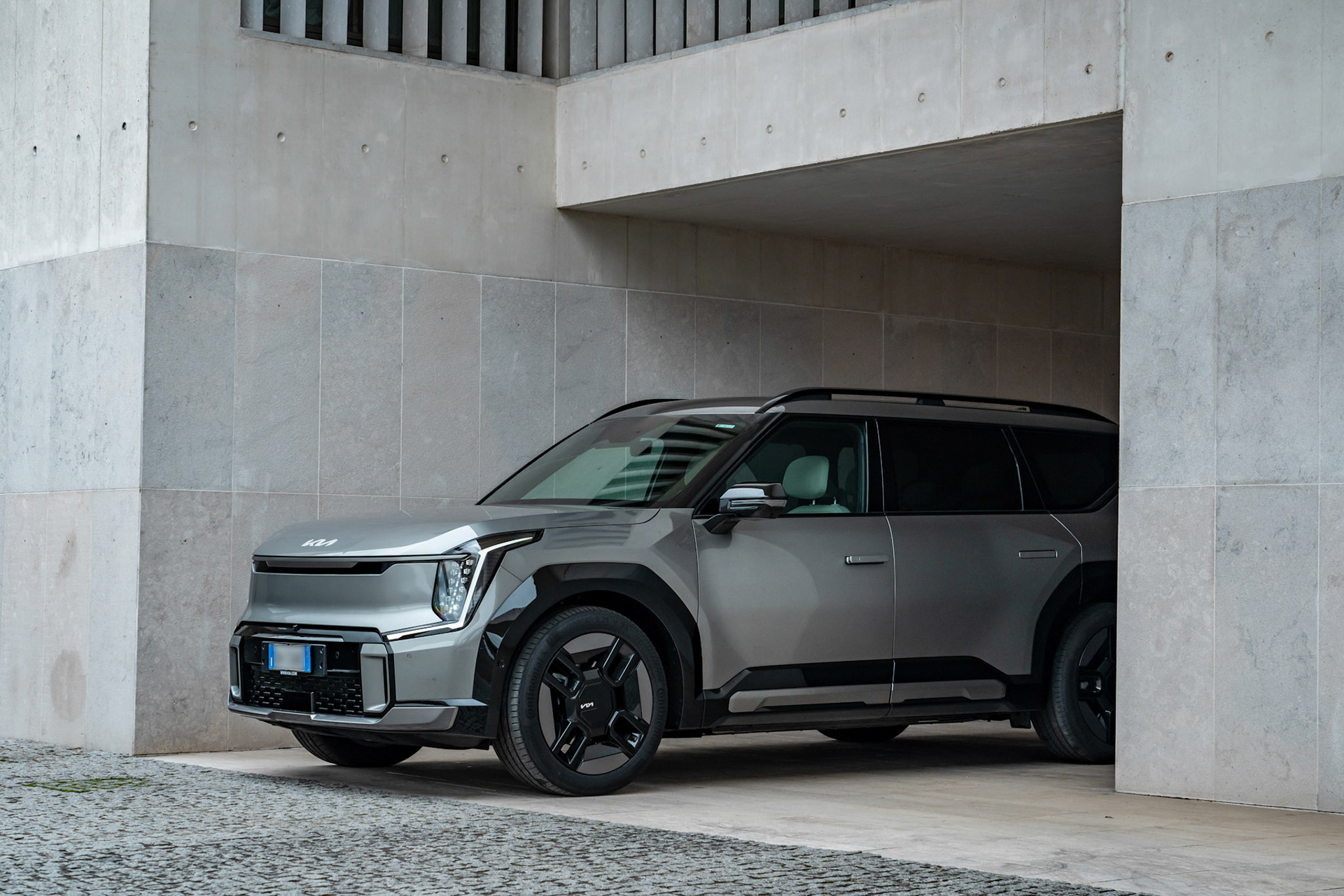 COVER SHOT for FLEET & BUSINESS N.30 - GIUGNO 2024