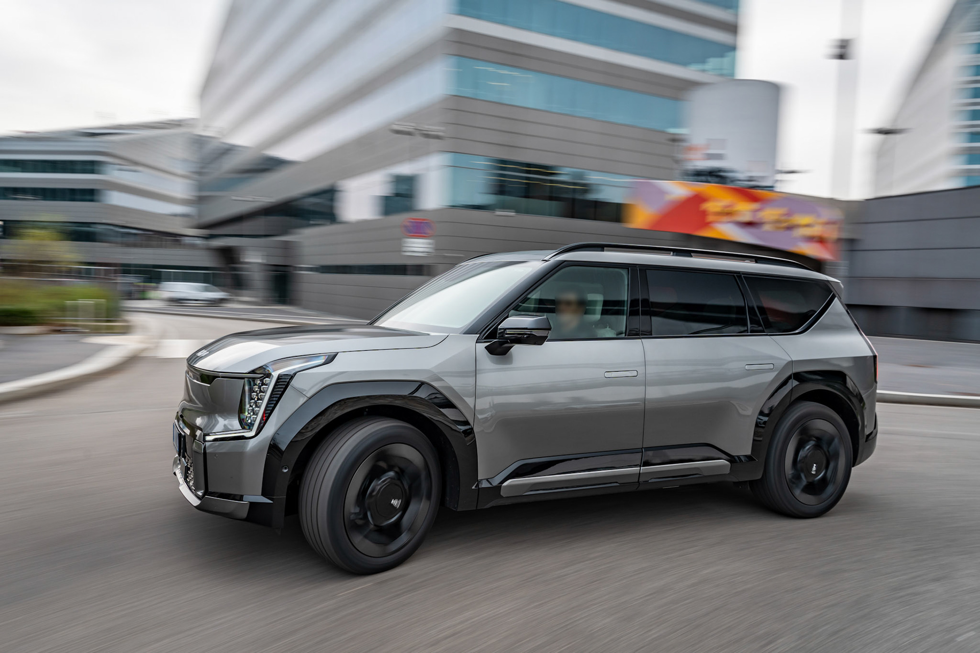 COVER SHOT for FLEET & BUSINESS N.30 - GIUGNO 2024