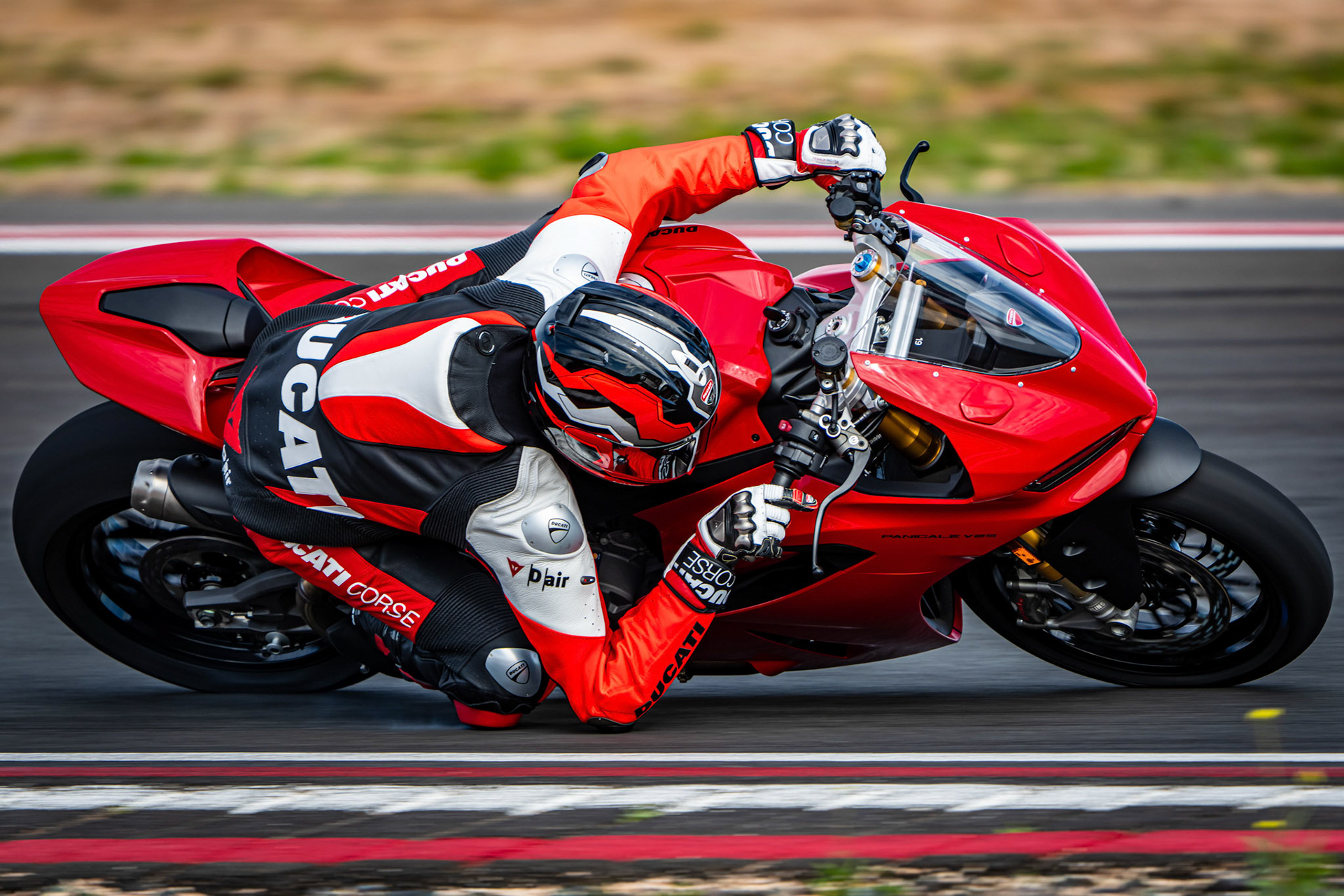 PRESS LAUNCH DUCATI PANIGALE V2 - 2025