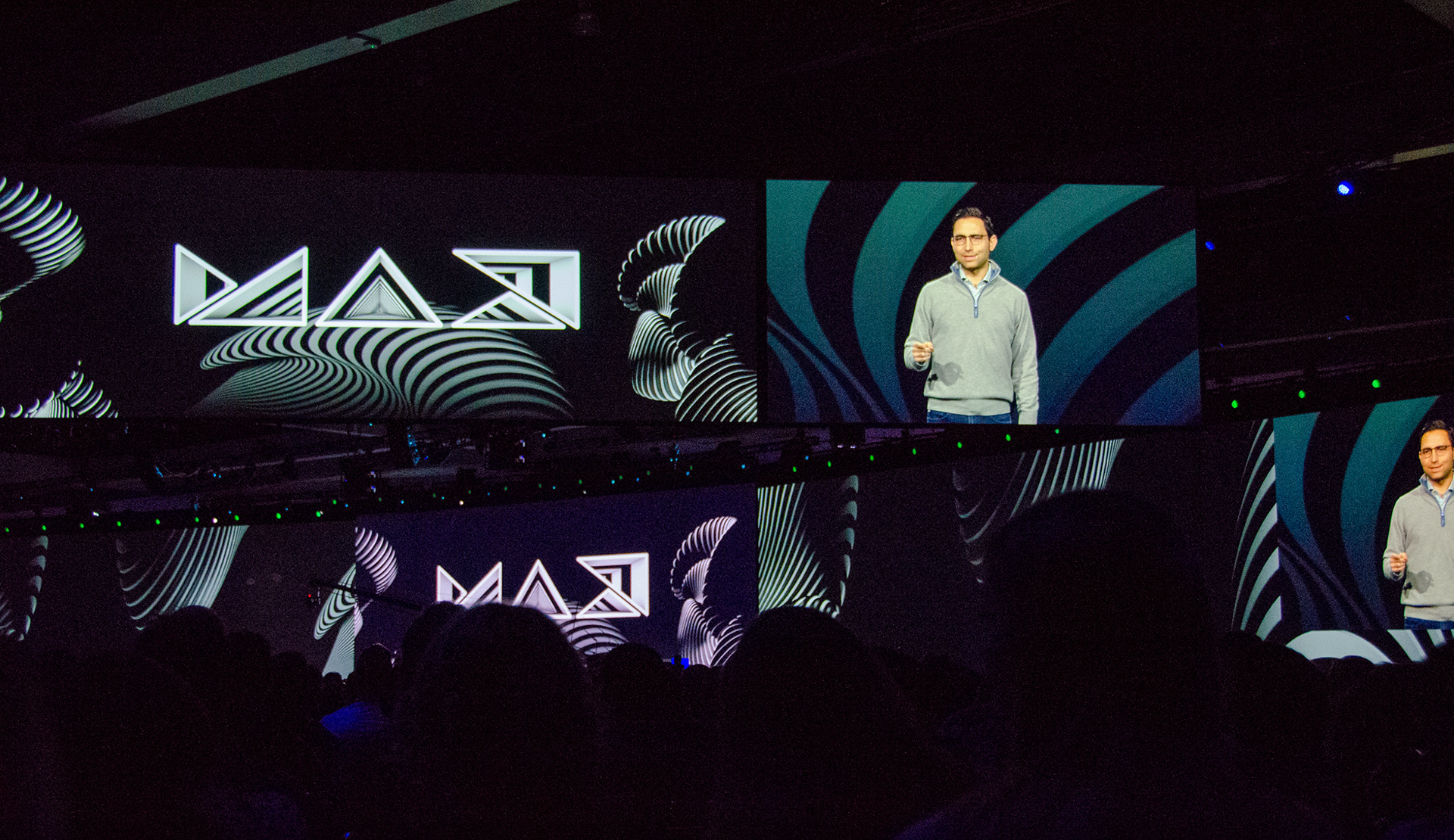 Keynote graphics