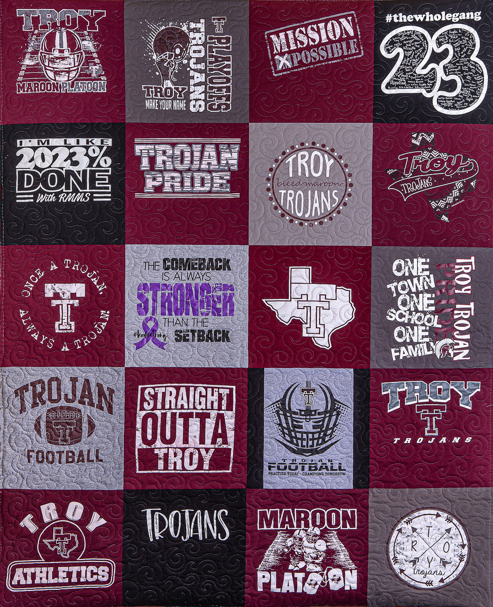 T-Shirt Quilt with Tumbling Curls Pattern