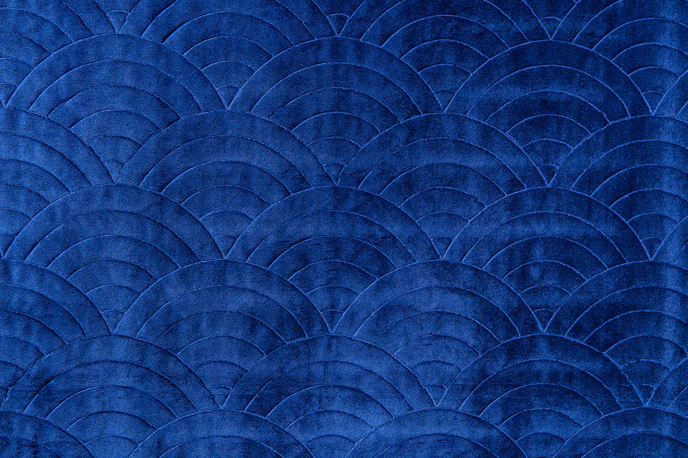 Close-up of back of quilt with Baptist Clam pattern on minky fabric