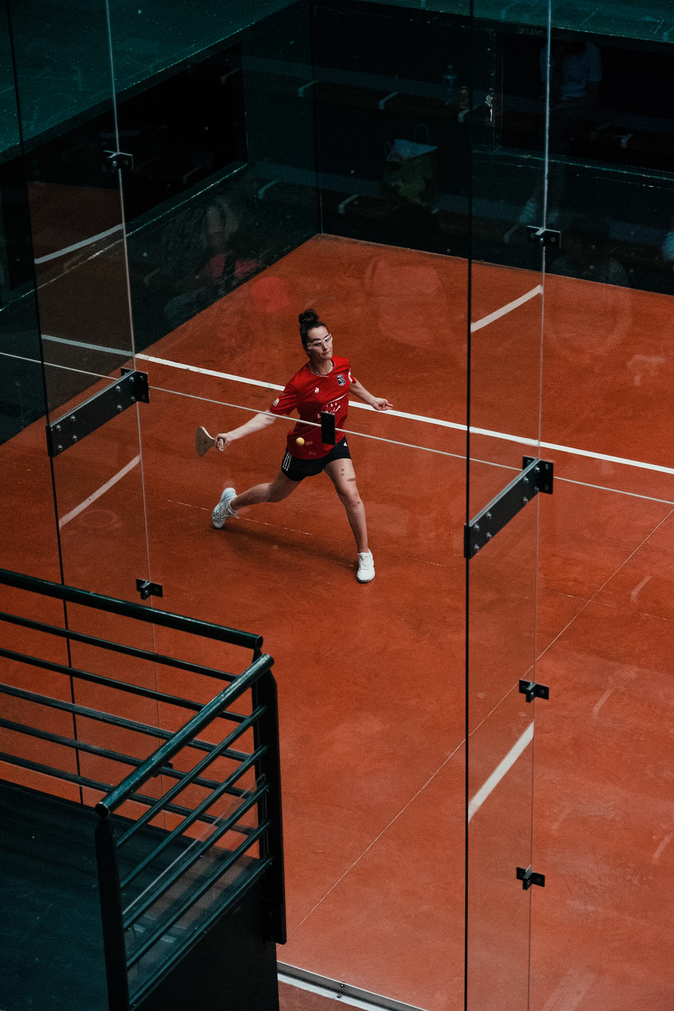 France, Bayonne, 2023-06-15. Basque pelota, a history of transmission in a sport with a long tradition. Discover the diversity of pelota with female players et with the French team's handi pelota section. Marie Goyenetche training at the trinquet of her club, Saint Pee sur Nivelle. Bare-handed to begin with, "I started at the age of 4, with my twin brother. We used to accompany our older brother, Pilotari. We played with educational pelota balls, 'Goxoa'". At the age of eight, she picked up a pala: "The balls were getting too hard," she explains. However, a little over a year ago, after (re)learning the ropes with frontball and its less traumatic projectiles, Marie Goyenetche returned to her first love. "My pala coach Patrice Lacoste suggested I try a tournament with my team-mate Ania Oronoz". Photograph by romain de sigalas / hans lucas. France, bayonne, 2023-06-15. La pelote Basque, une histoire de transmission dans un sport de longue tradition. A la rencontre de la diversite de la pelote avec les joueuses et egalement la section handi pelote de l equipe de France. Marie Goyenetche a l entrainement au trinquet de saint Pee sur Nivelle, son club. Main nue pour commencer, « J ai demarre a l age de 4 ans, avec mon frere jumeau. On accompagnait notre grand frere pilotari. On jouait avec des pelotes educatives, des ‘Goxoa’». À huit ans, elle se saisit d une pala : « Les pelotes devenaient trop dures », justifie-t-elle. Pourtant, il y a un peu plus d’un an, apres s etre (re) fait la main grace au frontball et ses projectiles moins traumatisants, Marie Goyenetche va revenir a ses premiers amours. « Mon entraineur de pala Patrice Lacoste m’a propose d essayer un tournoi avec ma coequipiere Ania Oronoz". Photographie de romain de sigalas / hans lucas.