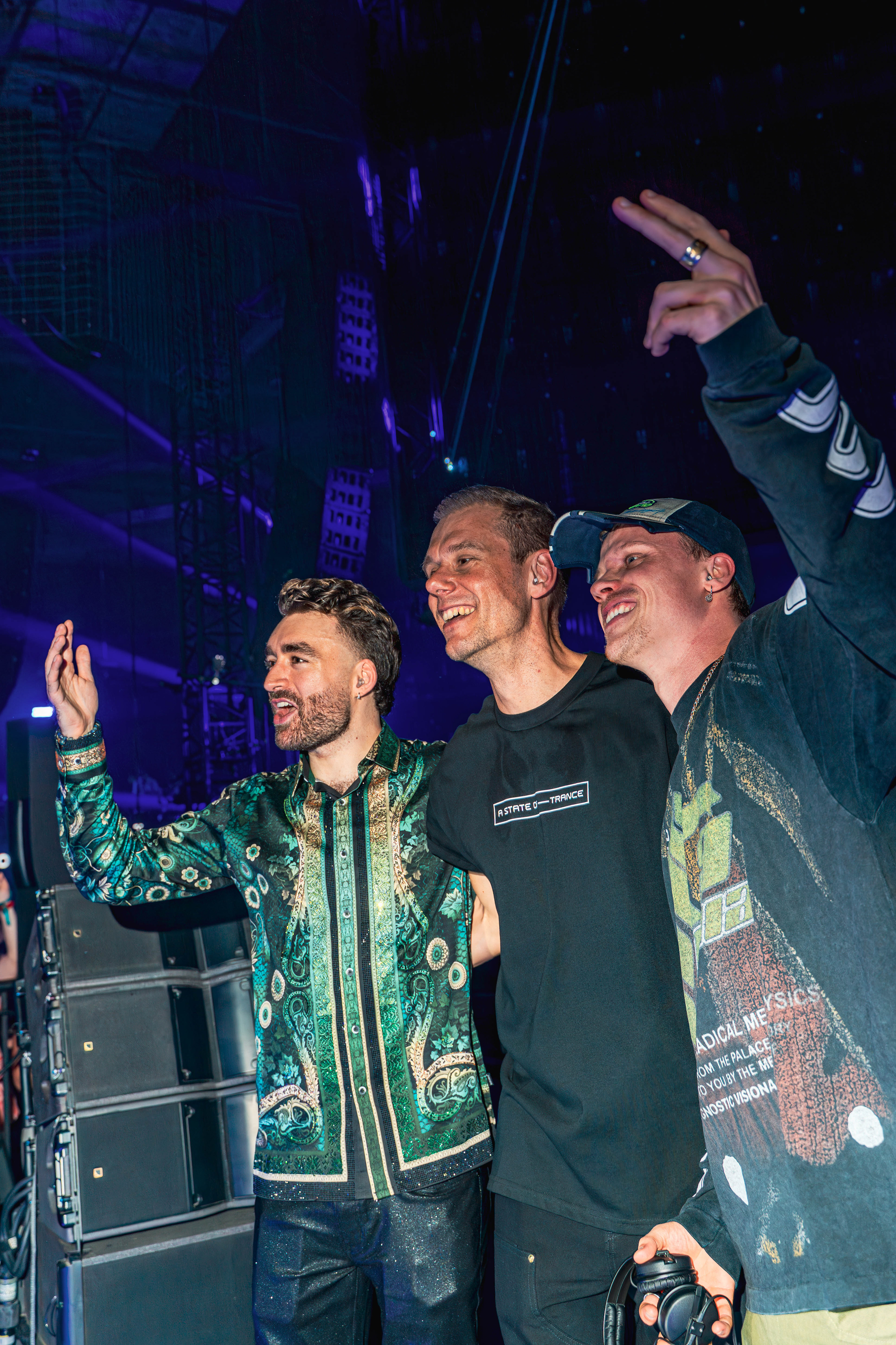 Oliver Eldens + Armin van Buuren + Maddix - ASOT
