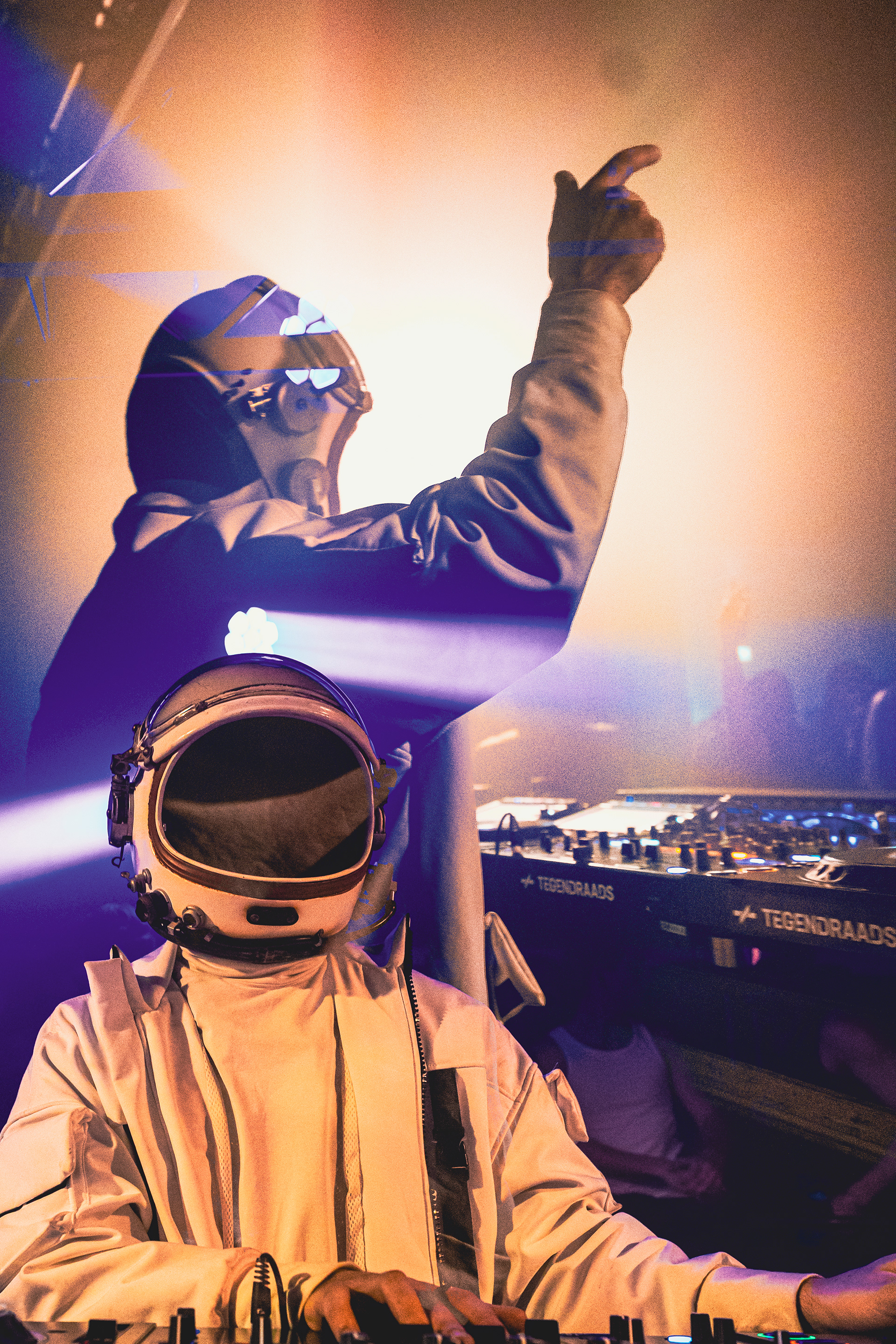 The Rocketman - Tegendraads