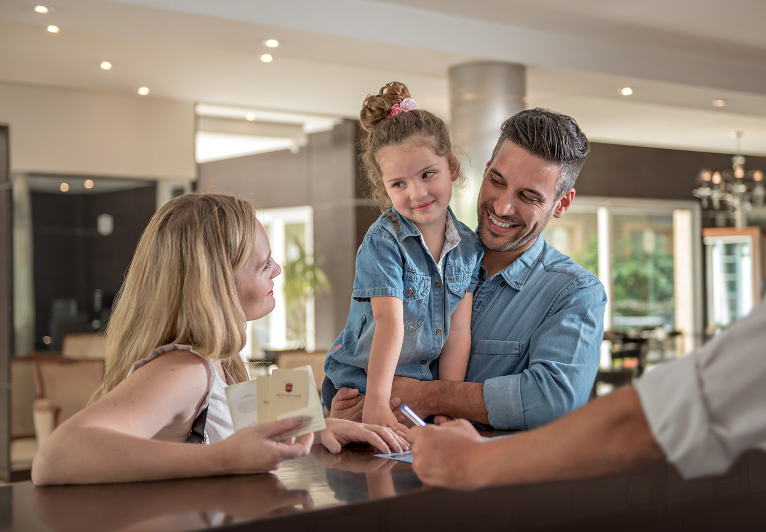 Fotografías del Hotel Nuevo Ostende realizadas en la ciudad de Mar del Plata por el fotógrafo Sebastián Vecchi