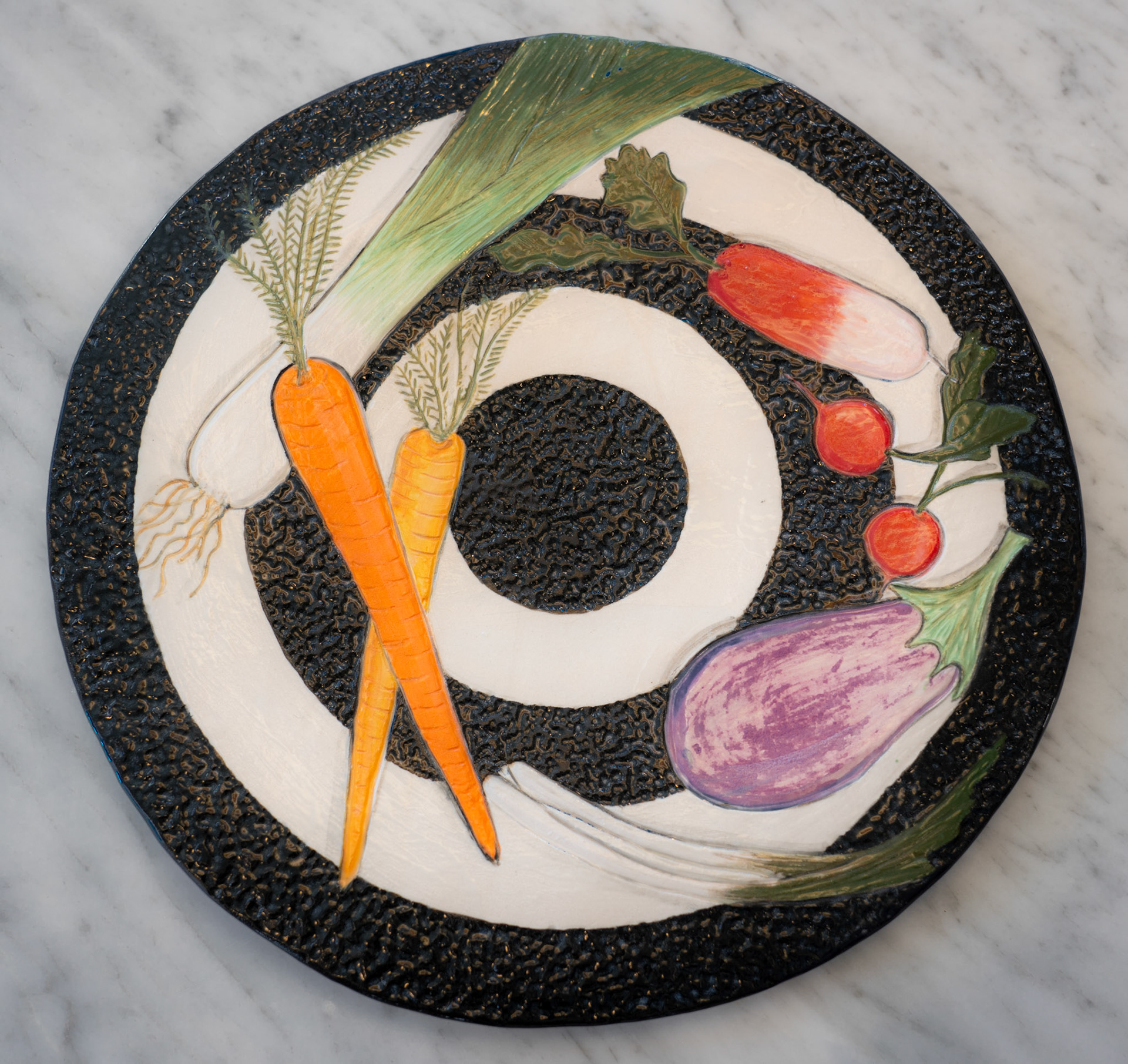 Large Bullseye Vegetable Plate