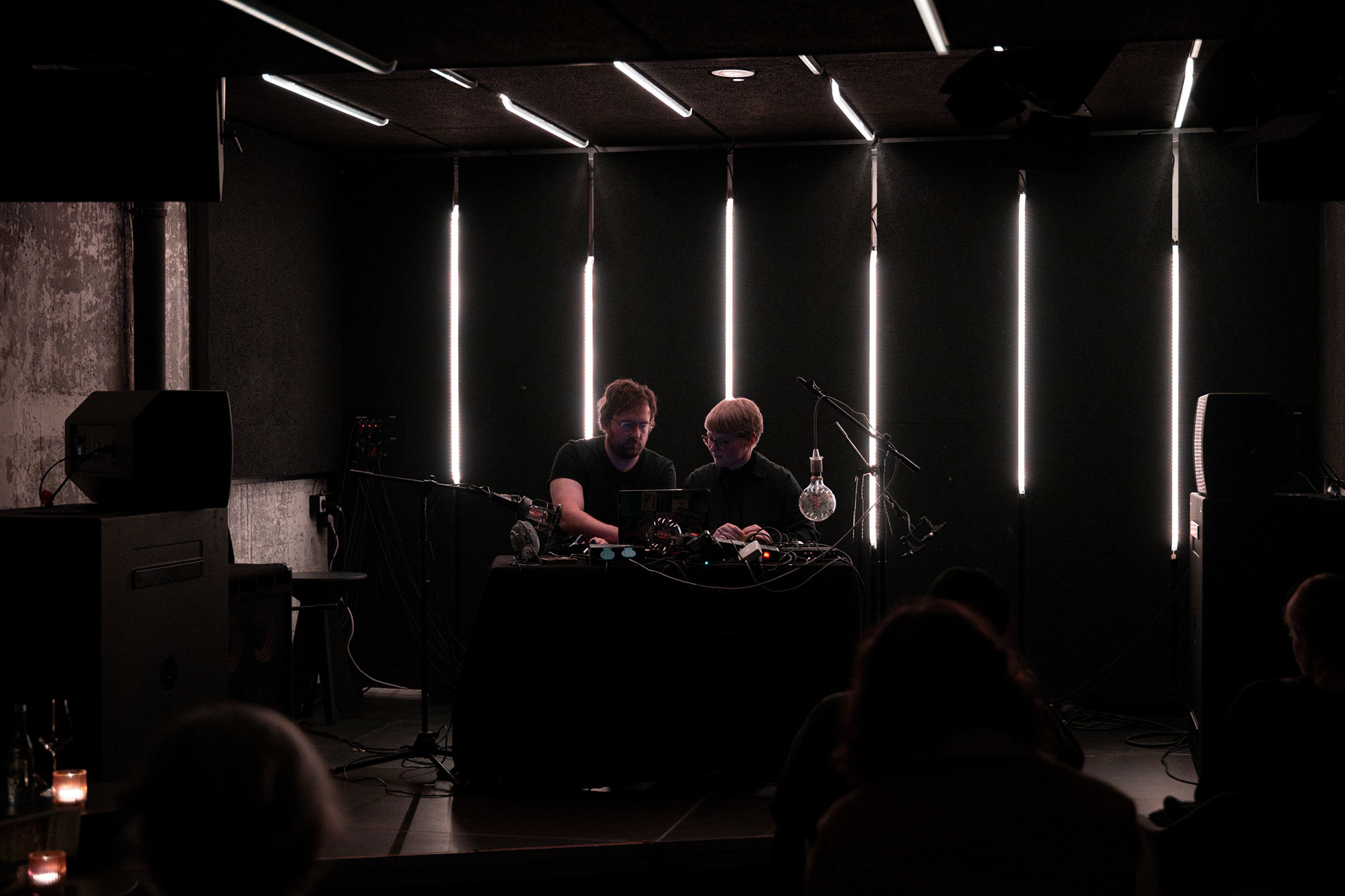 Multipolar, photo: © Paul Andermann | KOLORIT