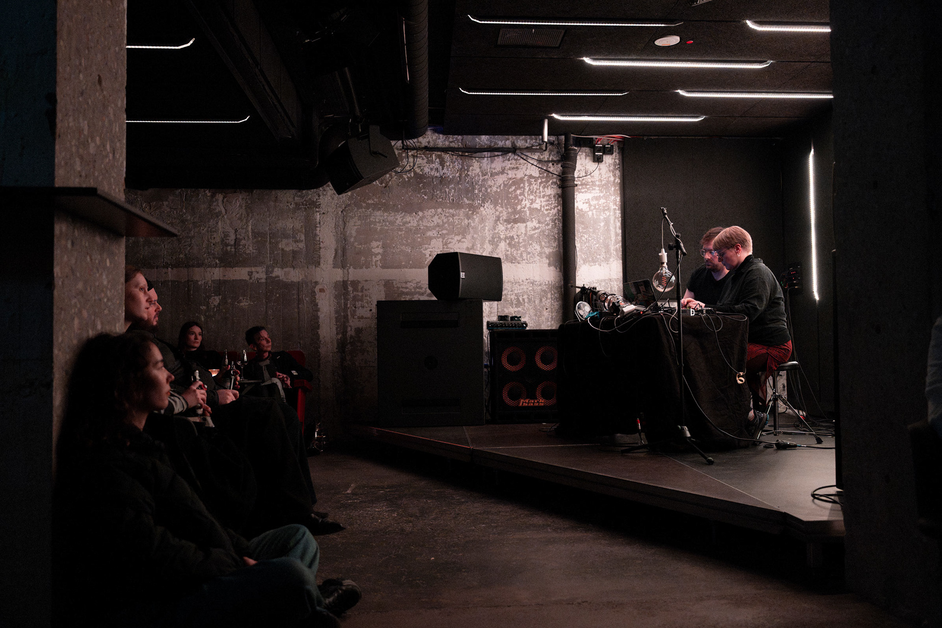 Multipolar, photo: © Paul Andermann | KOLORIT