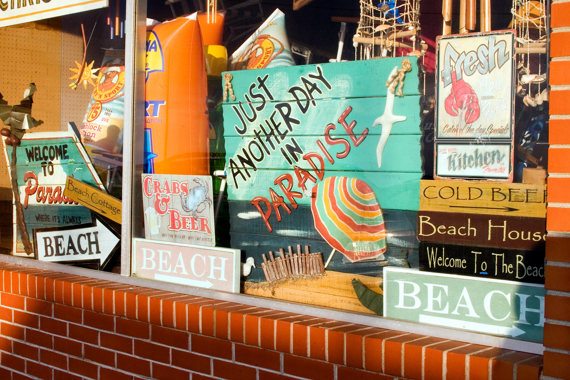 Chrissy's Deptartmemt Store