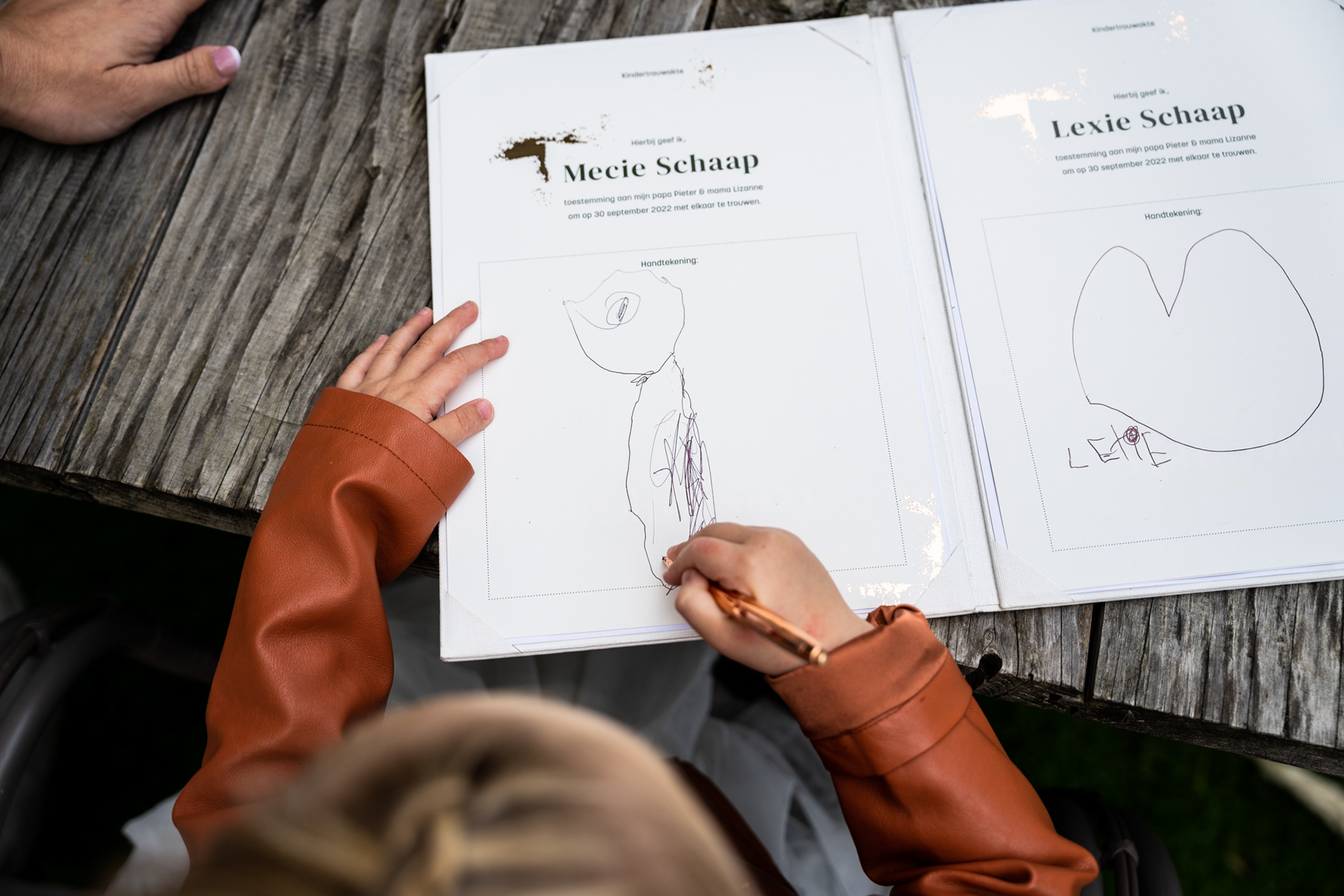 Kinder Trouwakte | Fotografie: Patrick Van Beek