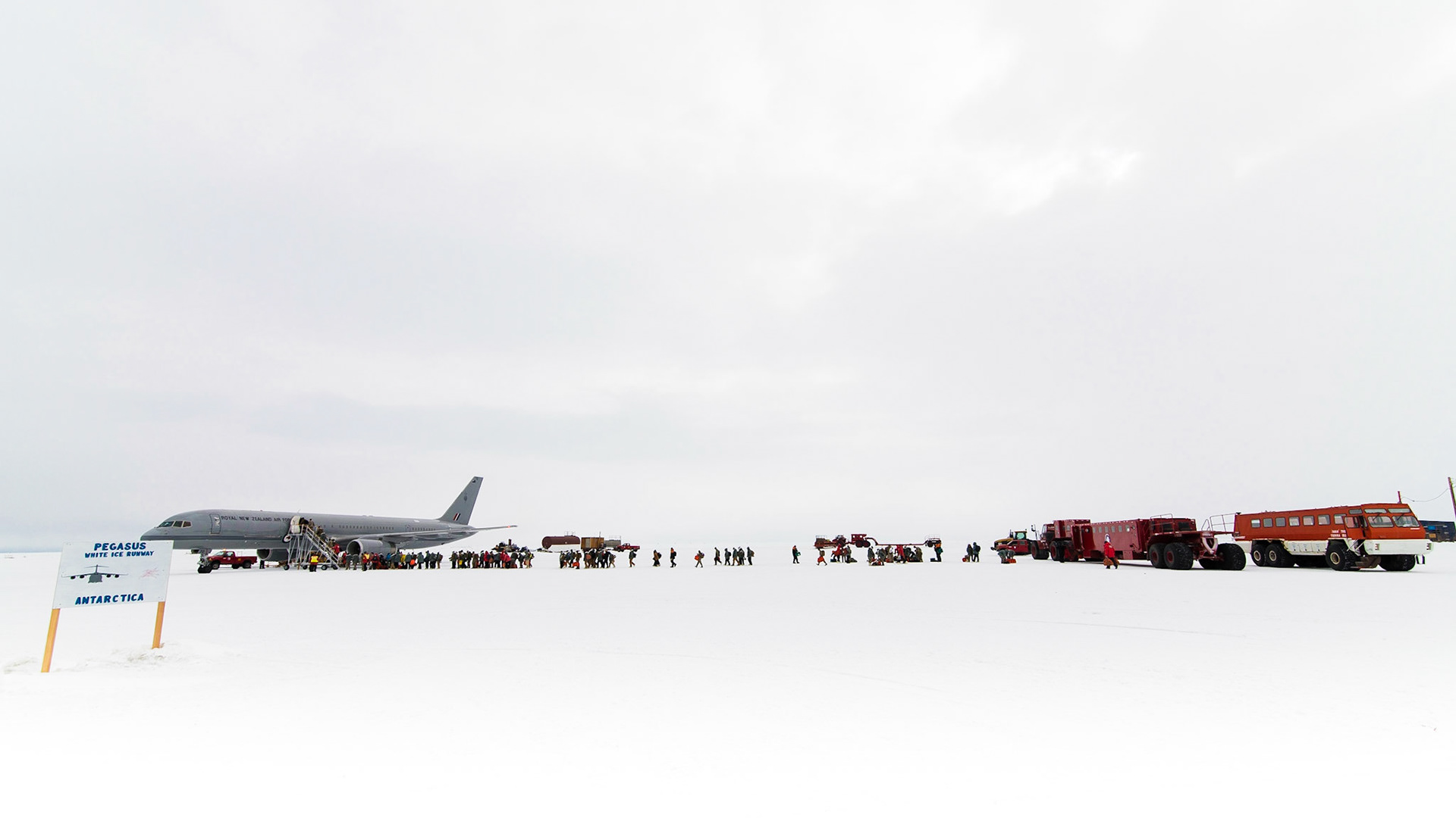 New Zealand Air Force 757