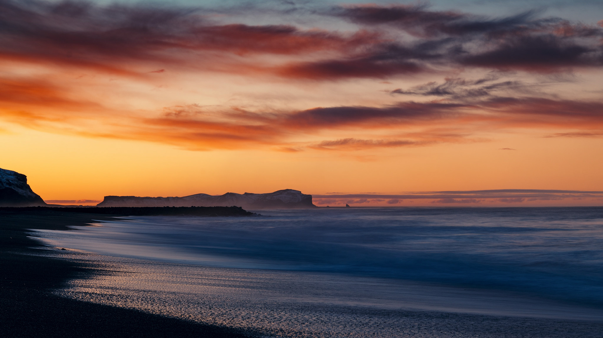 Waking Up in Vik