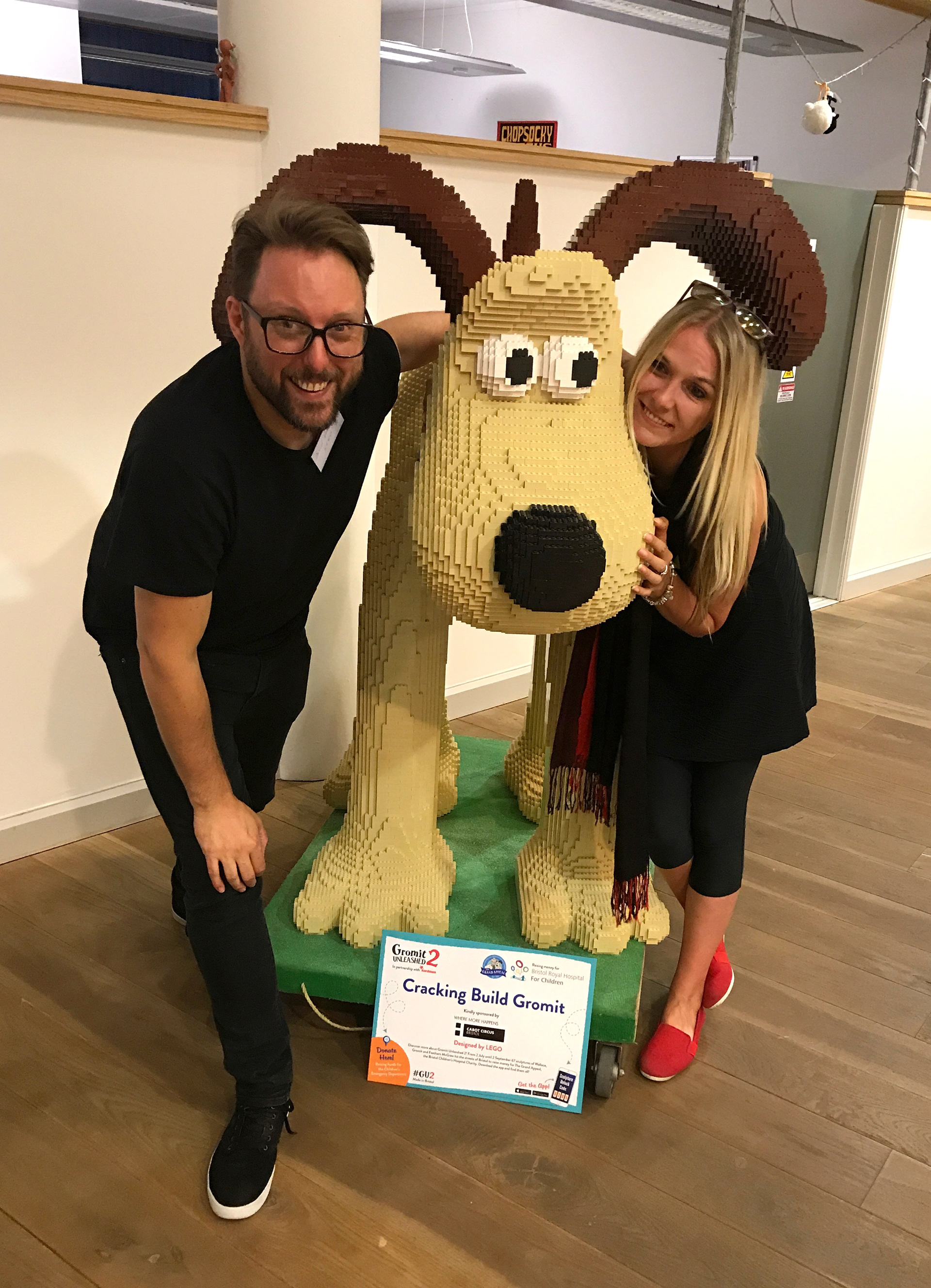 Unveiling Gromit at Aardman Studios