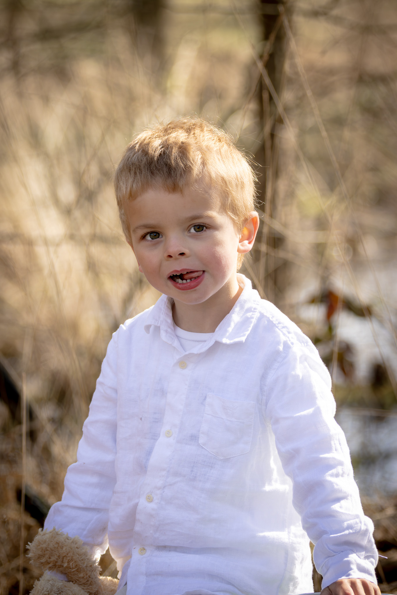 Familiefotoshoot in de natuur – Shana en Odin in Stappersven, Kalmthout