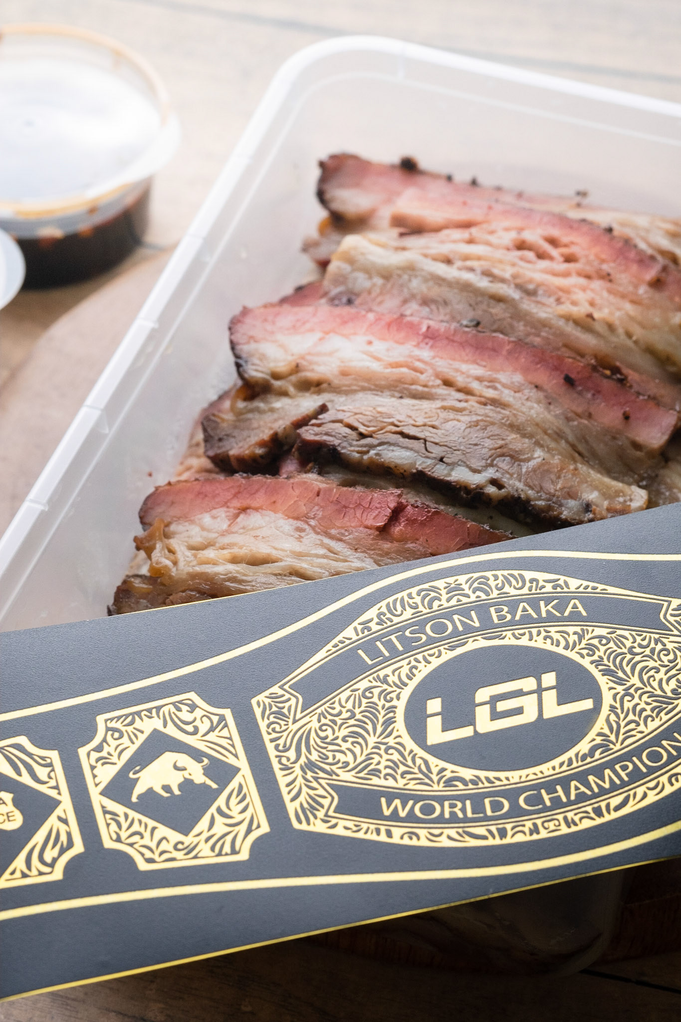 A limited edition Victory Tray for Pacquiao's last match before retirement.