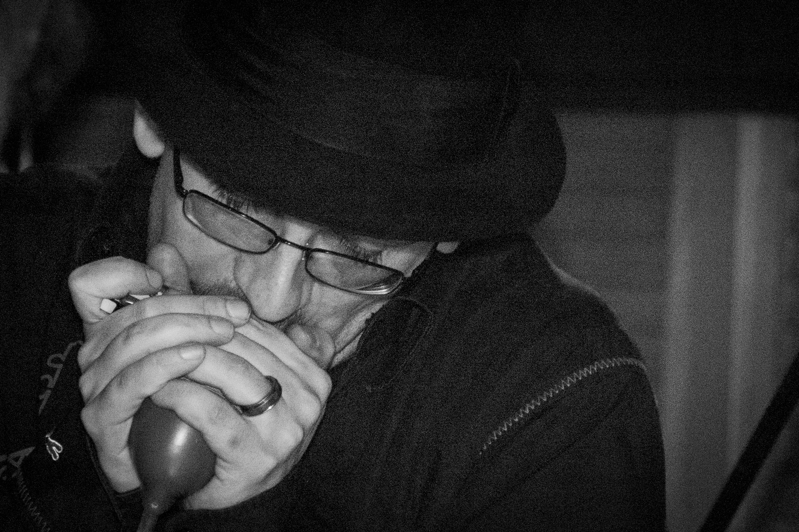 A harmonica player performs at Flappers Bar and Grill before Shirley King took to the stage.