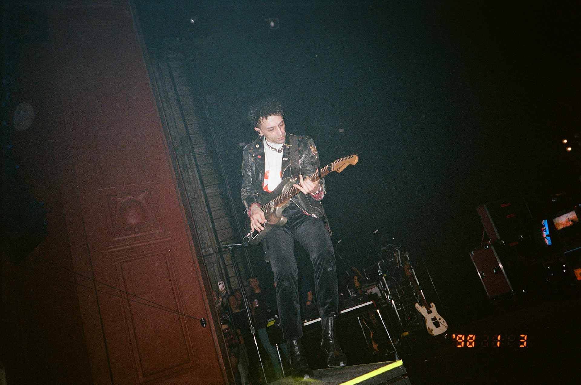 Behind the Scenes at Boys Like Girls Closing Show of Tour