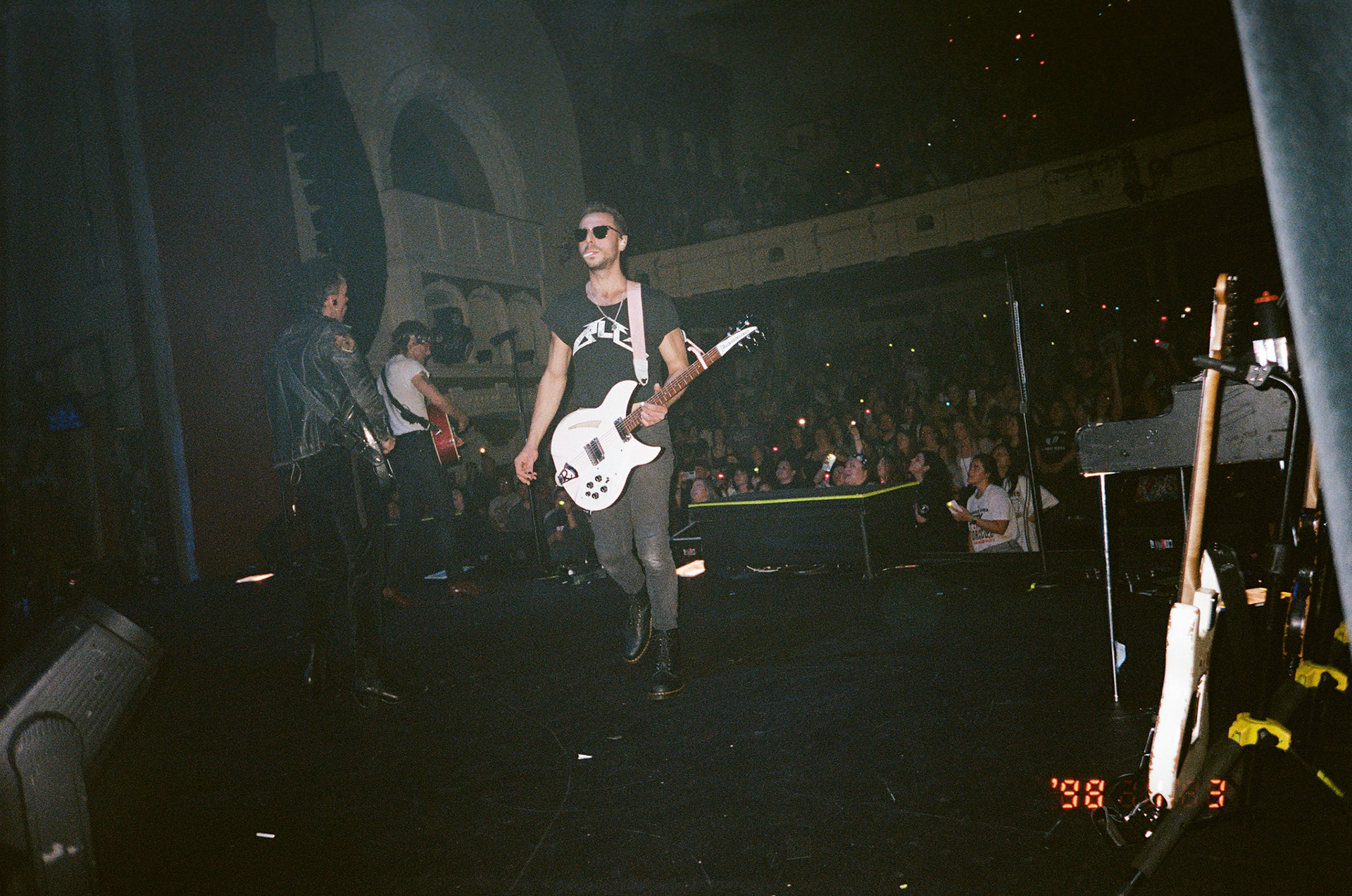 Behind the Scenes at Boys Like Girls Closing Show of Tour