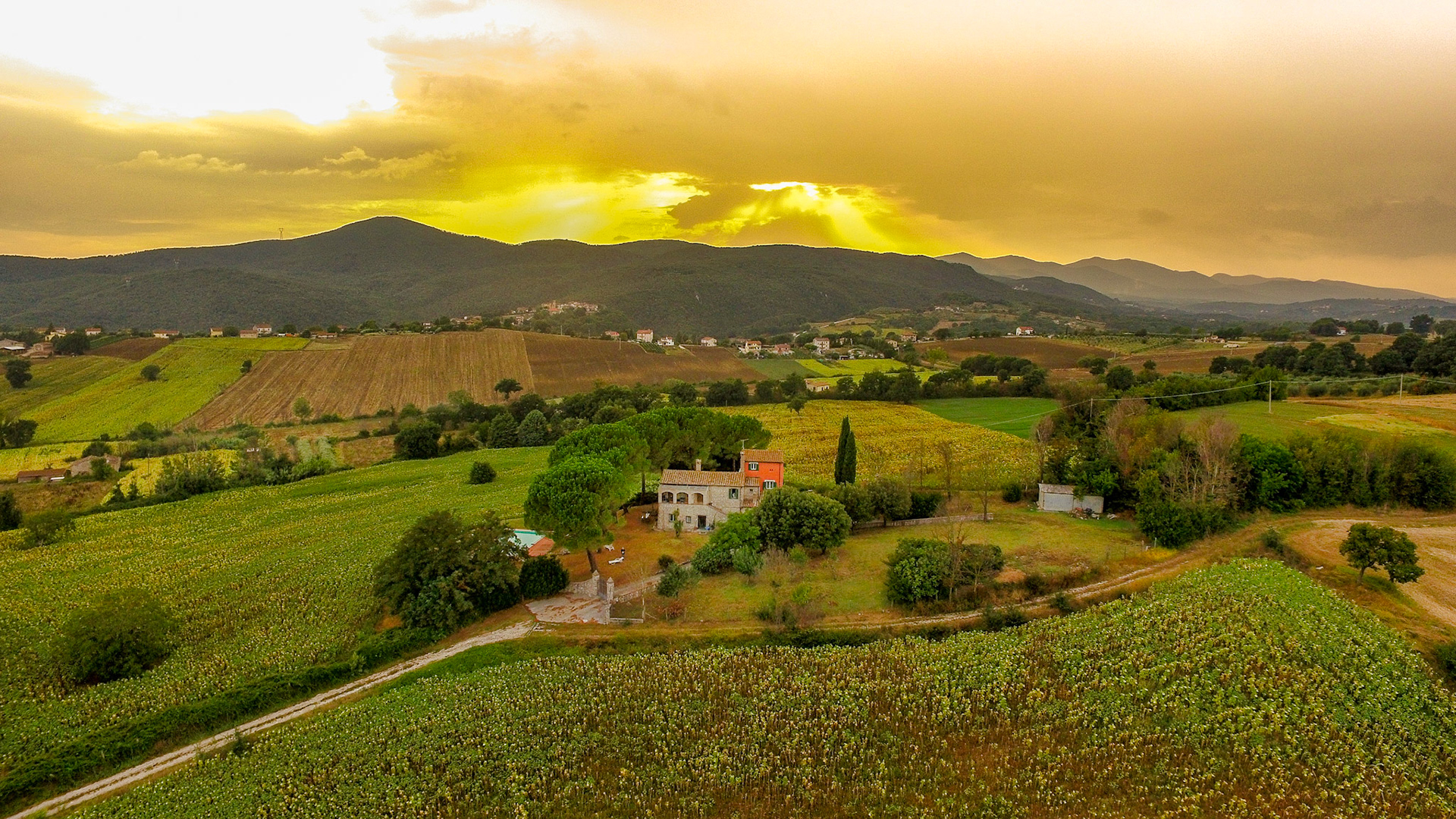 Aerial view of Umbria / Toscane landscape, Italy