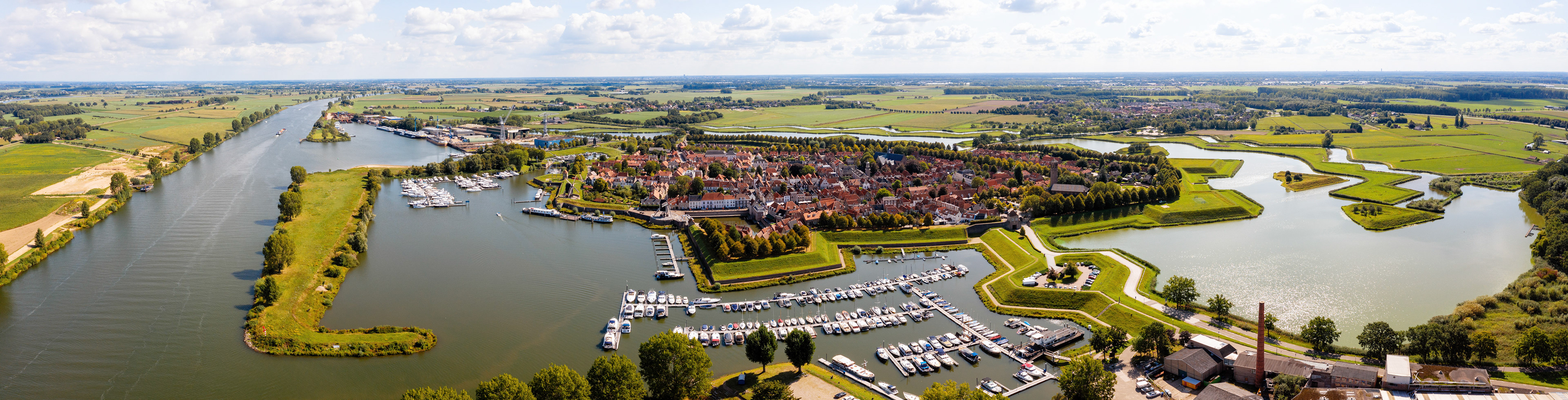 © Robbert Frank Hagens | Art in Media