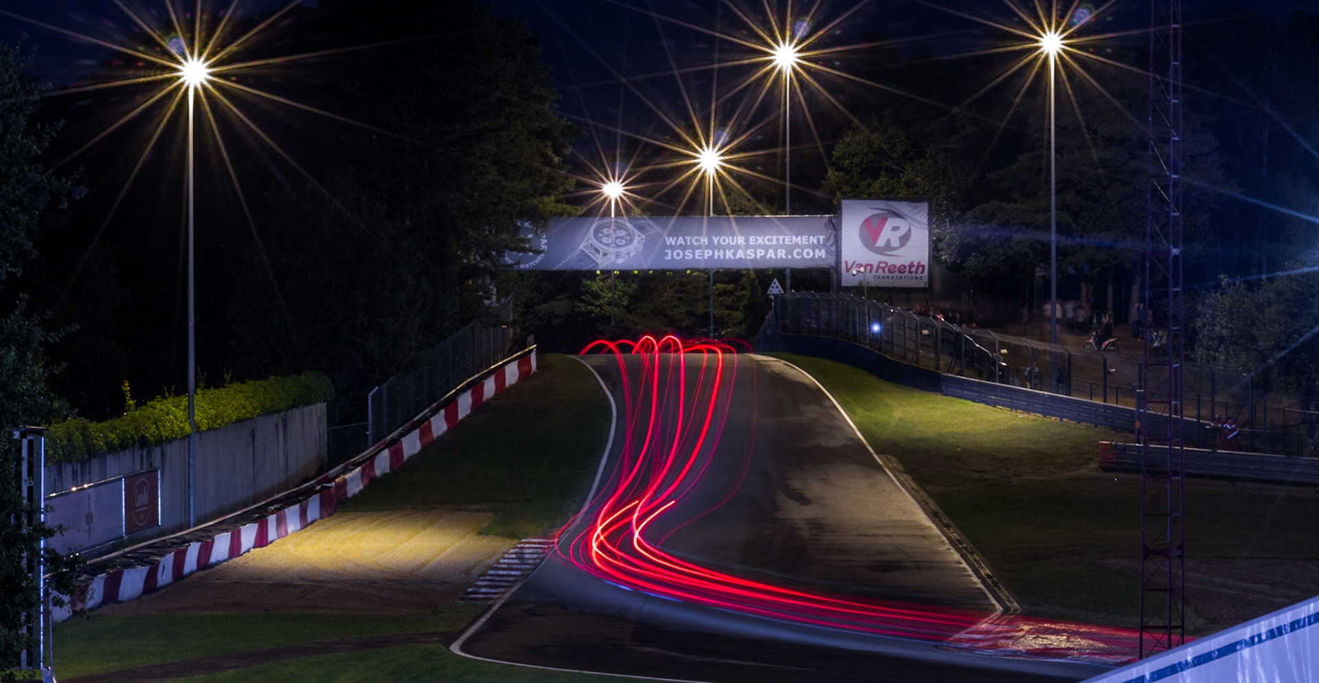 Nachtopname van de 24 uur van Zolder