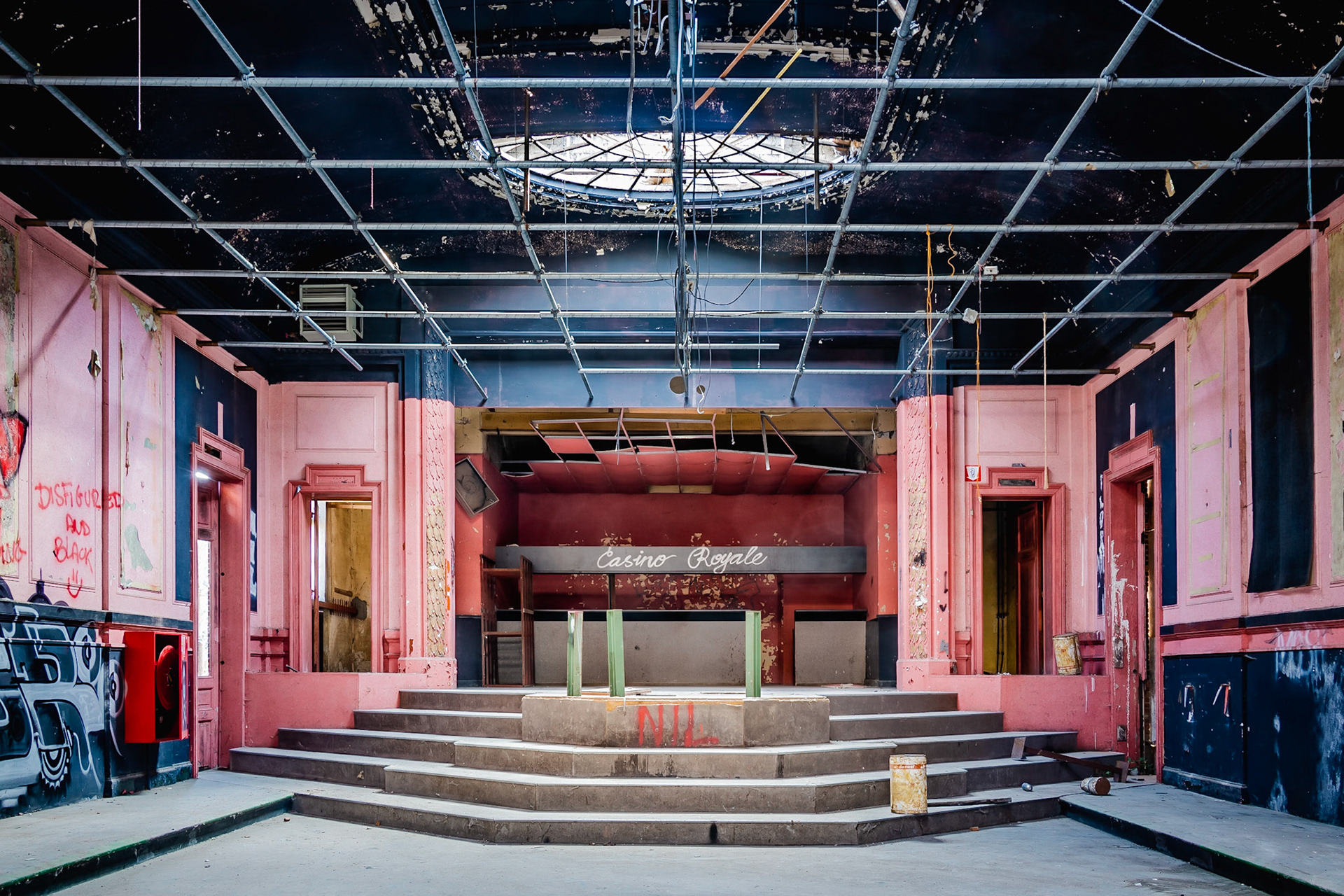 The empty Casino.