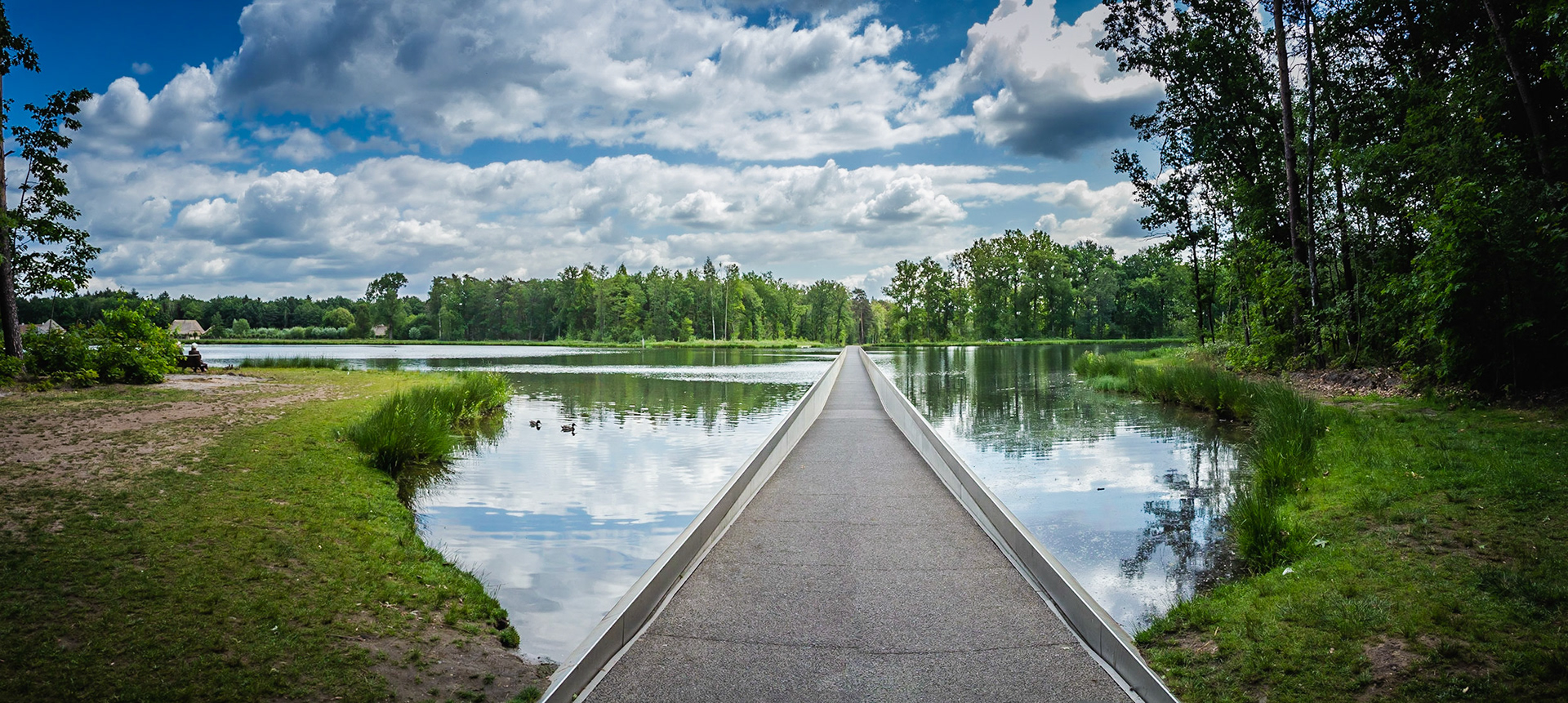 Fietsen door het water