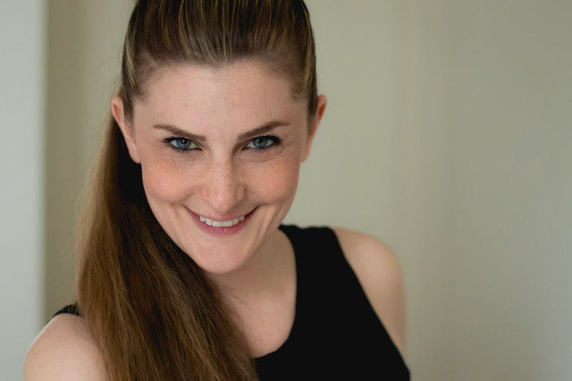 LinkedIn Profile. Professional woman portrait photography. Geneve. Switzerland.