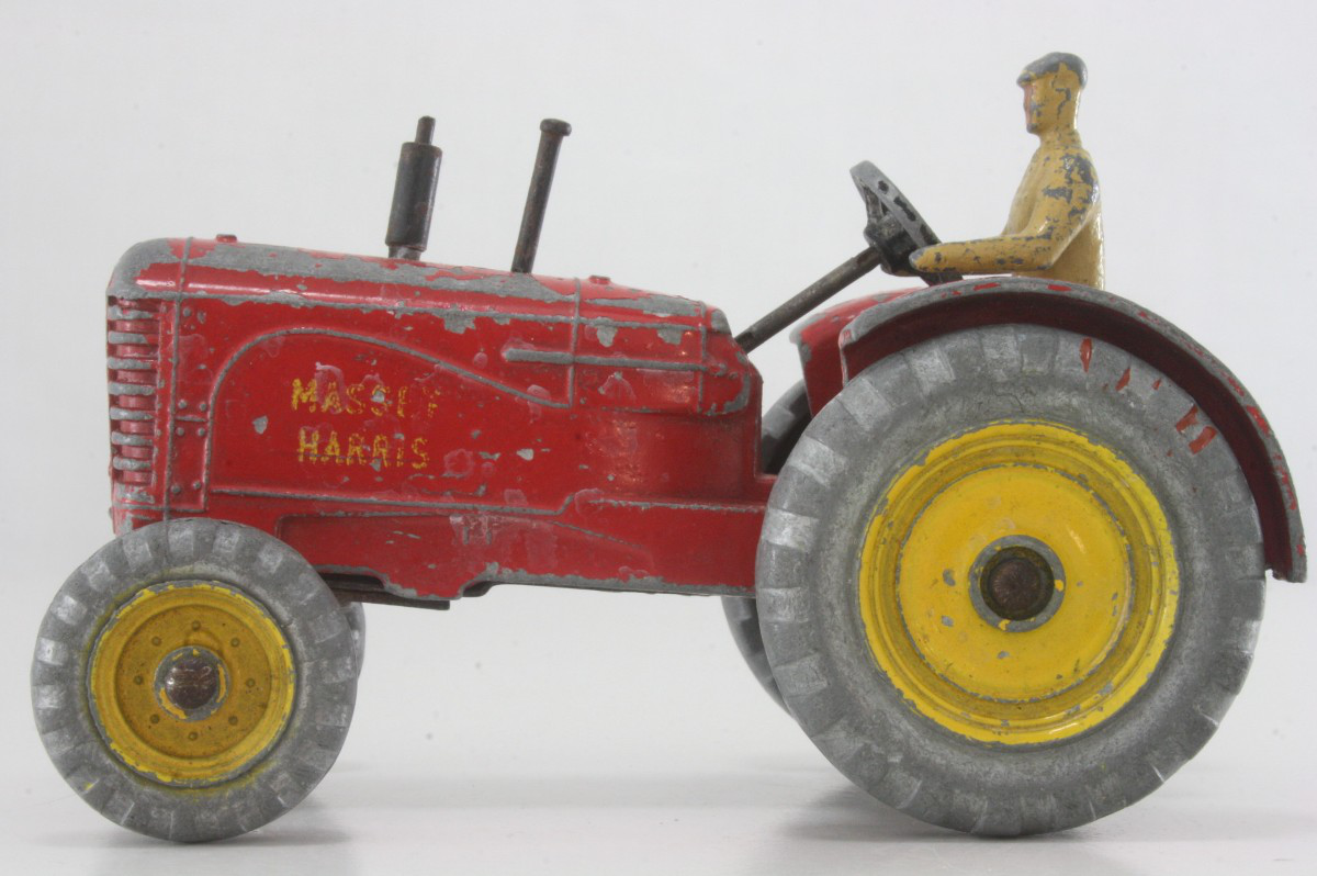 Dinky Model 300 Massey-Harris tractor reference image
