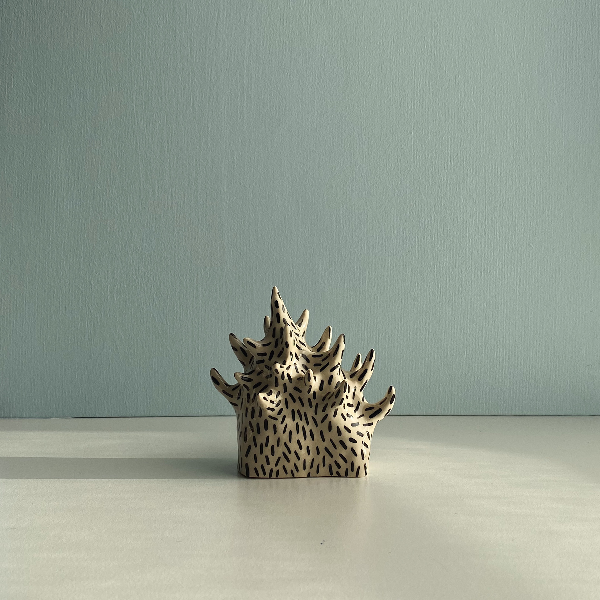 ”Sharp Grove”, white clay glazed in 1200°C, 9 x 9 x 7 cm, 2023
