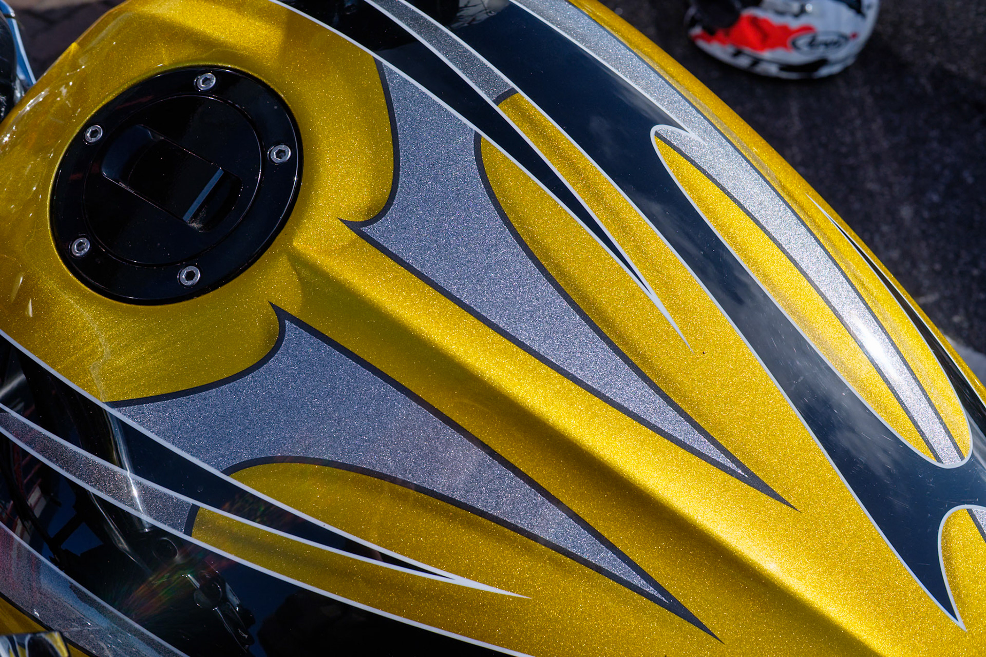 Victory Custom Tank