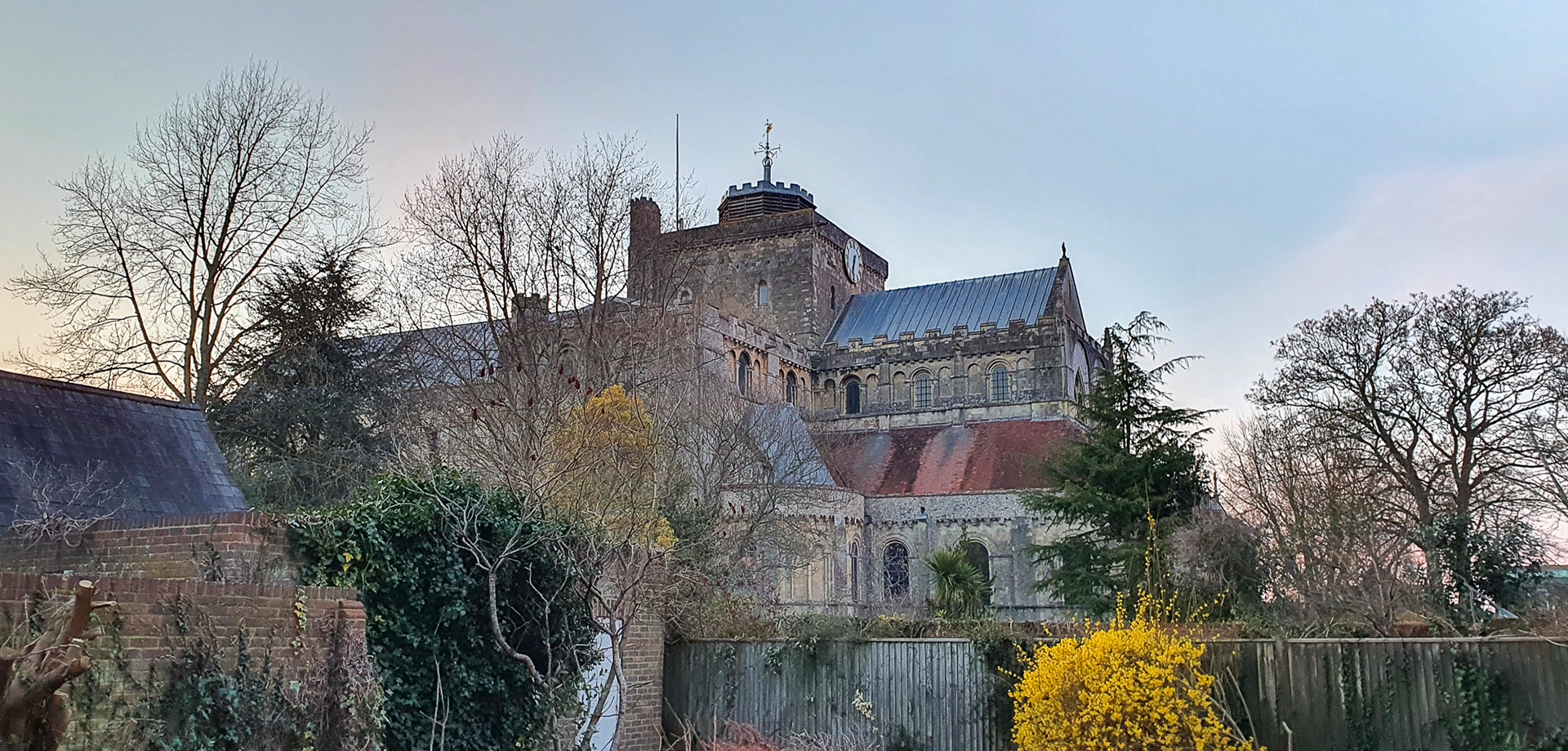 81/365 Romsey Abbey at dusk.