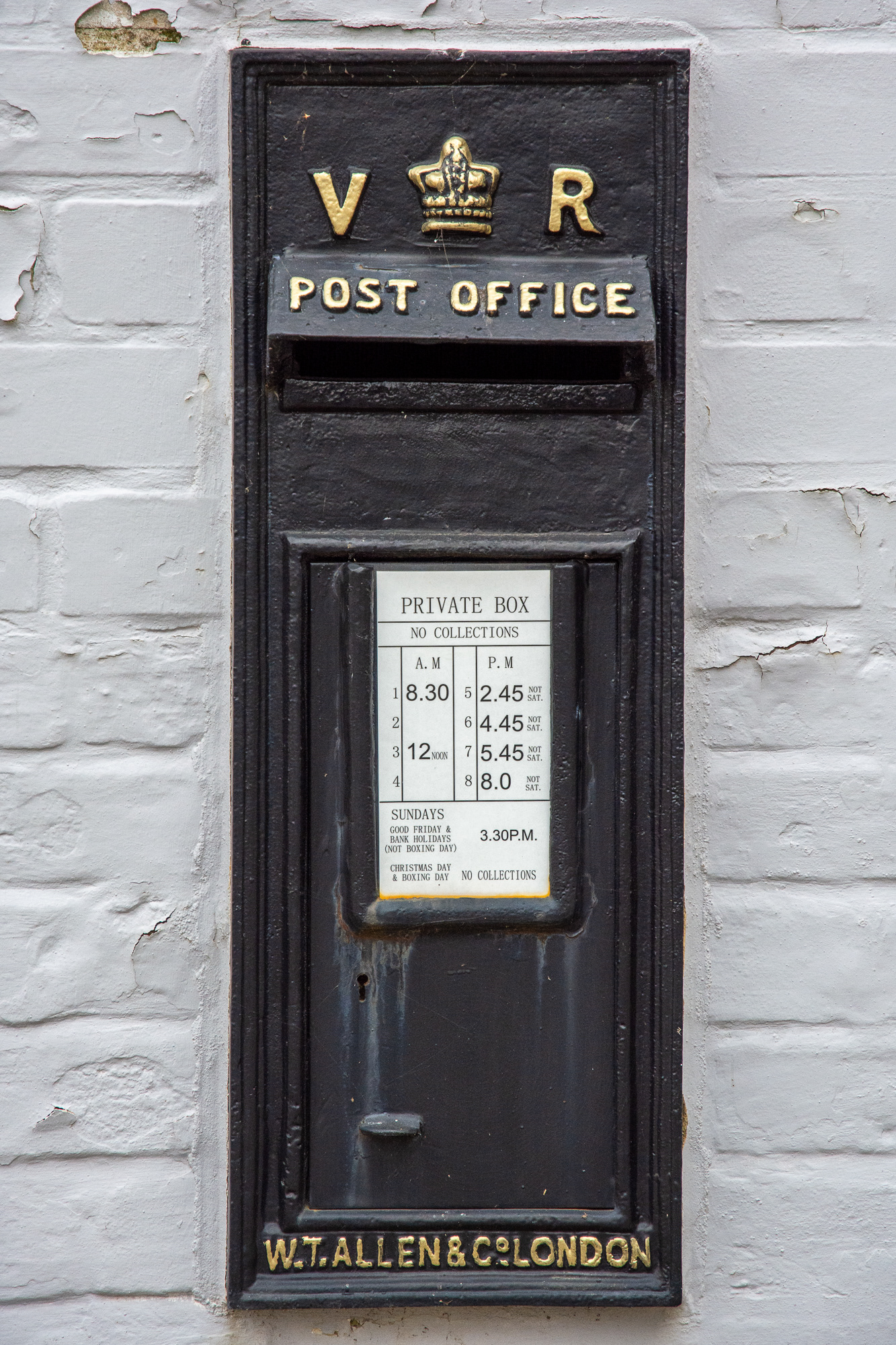 100/365 Old post box. Found this on a stroll around Romsey