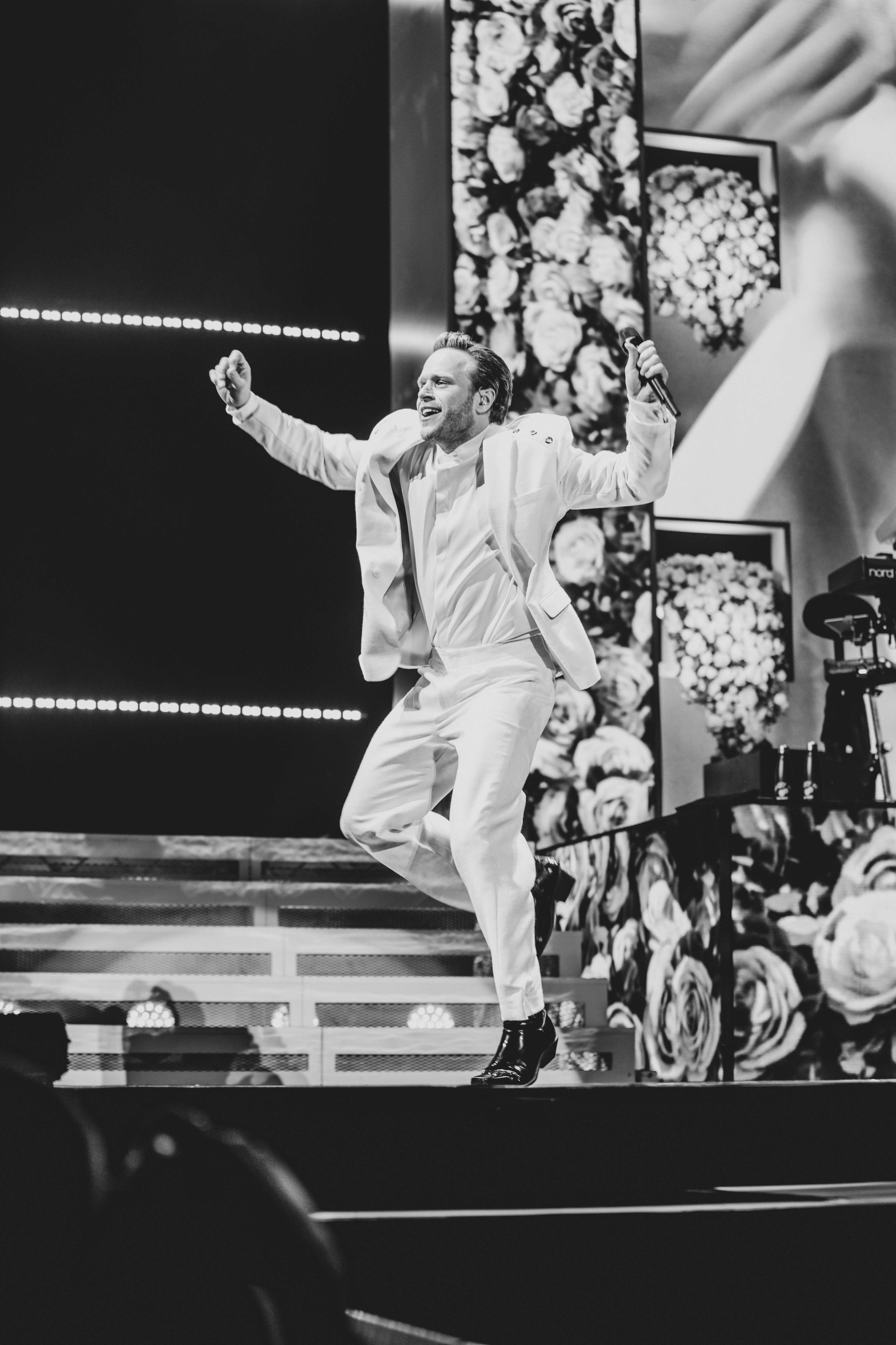 OLLY MURS