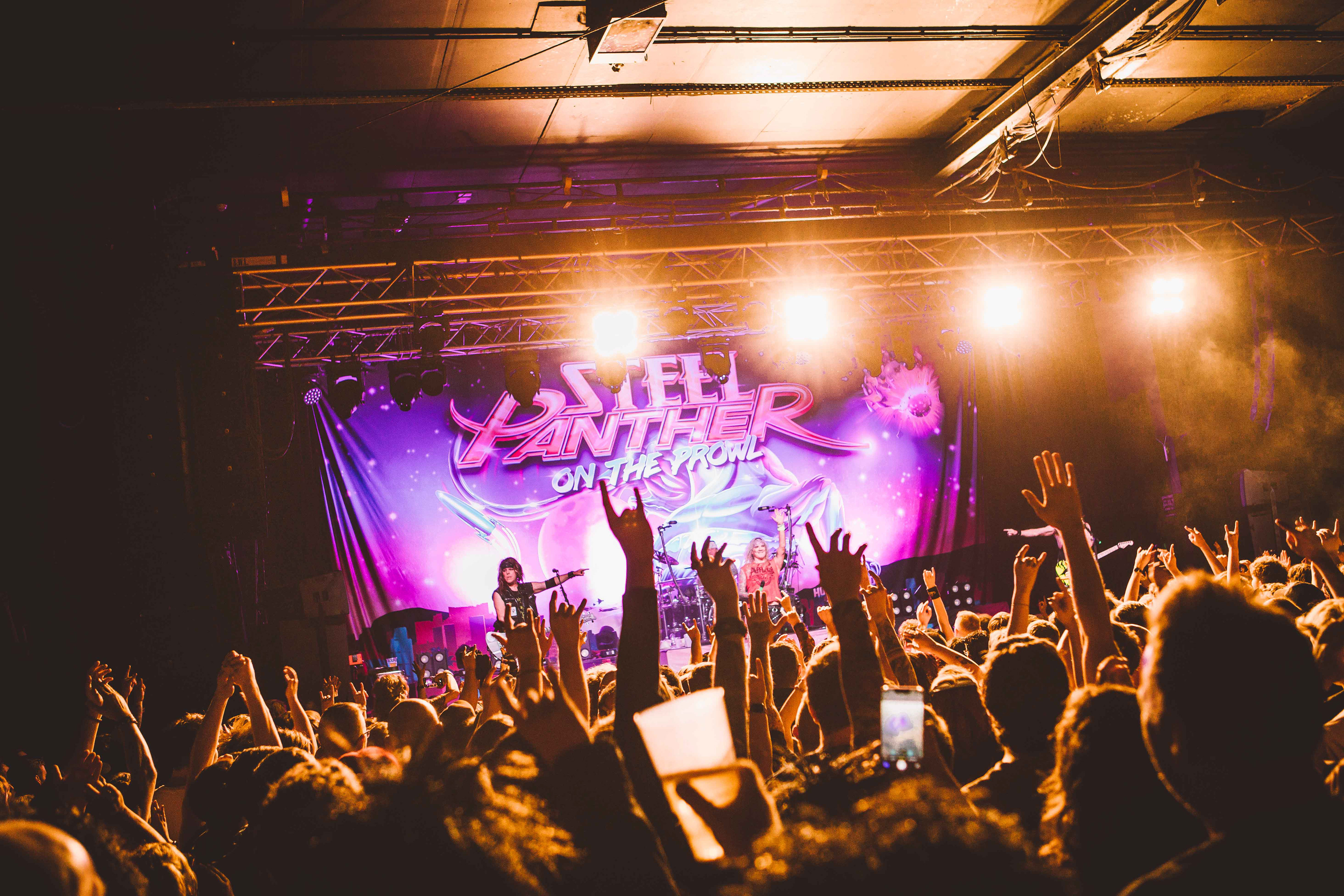 STEEL PANTHER