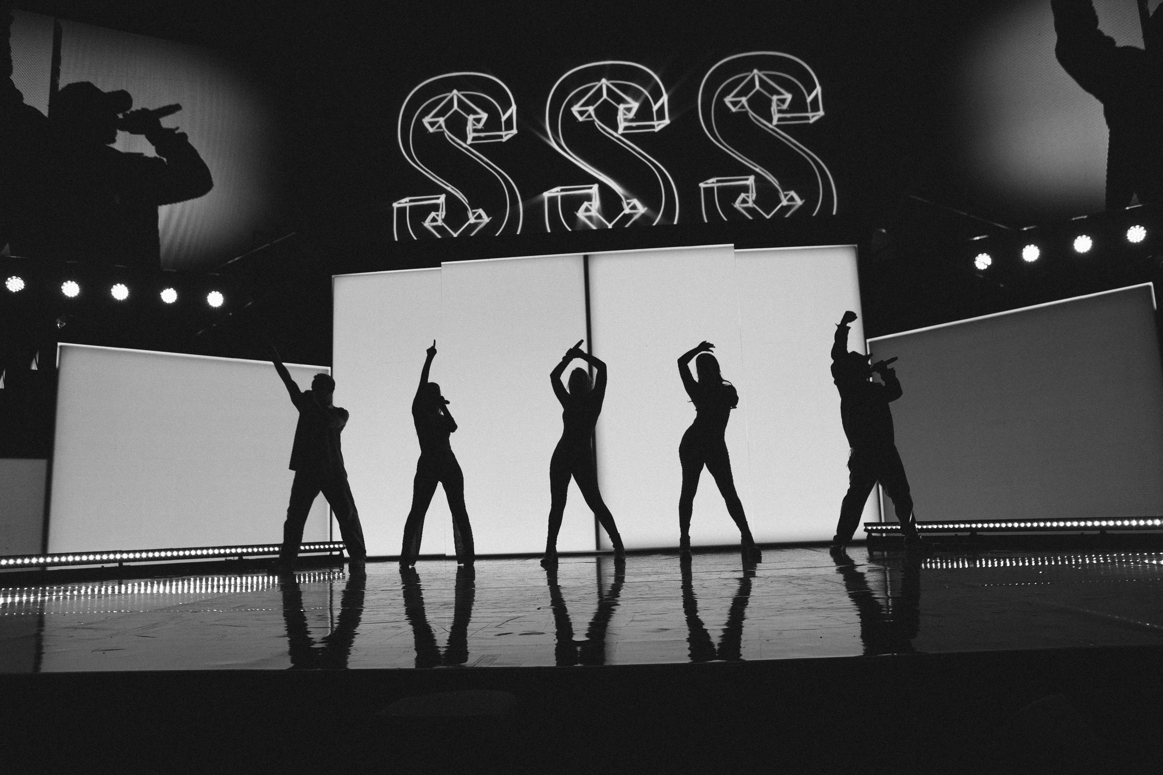 S CLUB
