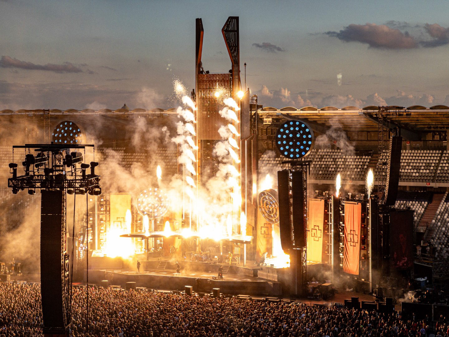 1EE57CD0-A095-4EF2-9275-9156207CB60C