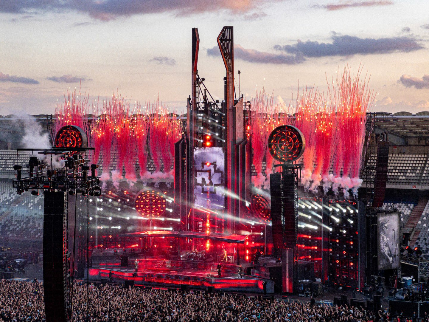 7CBB7557-00A0-4B60-BCA3-4881915DA142