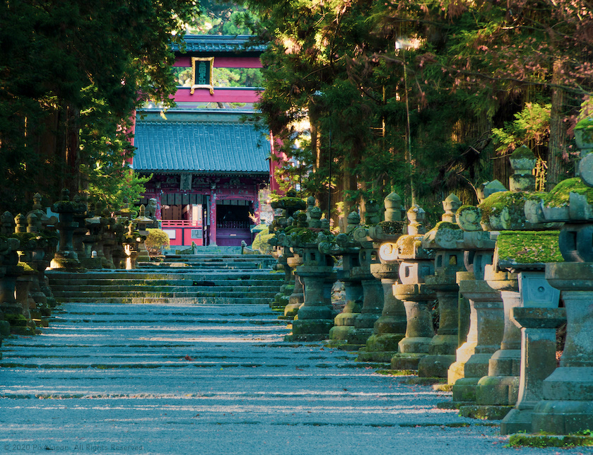 Approaching Fujisan Otorii Gate
